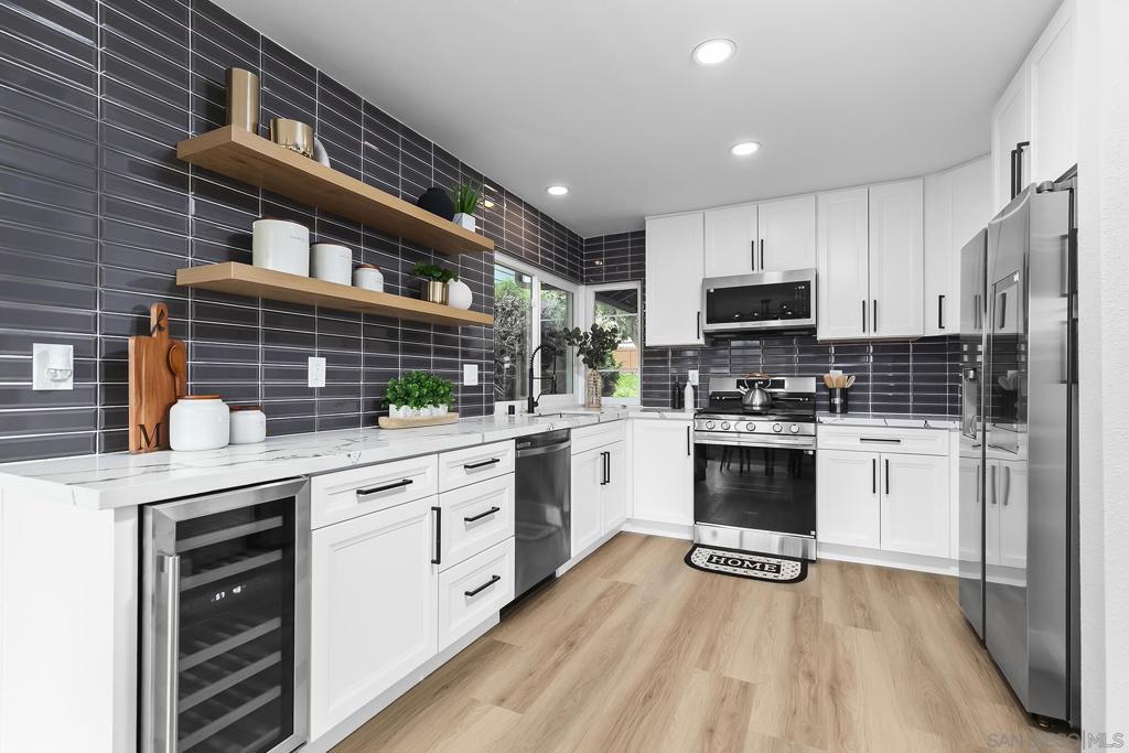 San Diego, California, 92111, United States, 3 Bedrooms Bedrooms, ,3 BathroomsBathrooms,Residential,For Sale,2010318