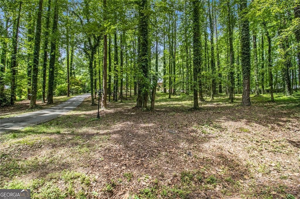 Atlanta, Georgia, 30331, United States, 5 Bedrooms Bedrooms, ,4 BathroomsBathrooms,Residential,For Sale,1908174