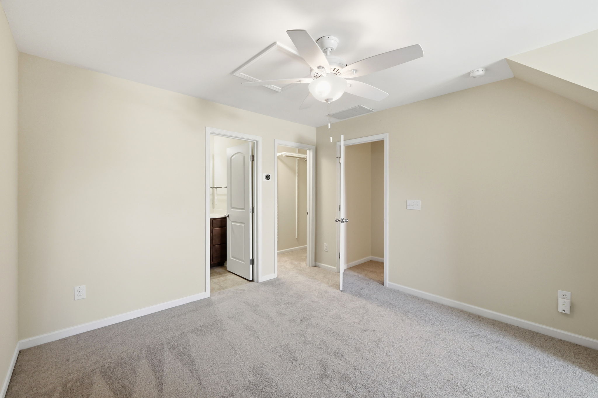  110 Mount Evans Drive, Durham, NC 27705 - 物件實景