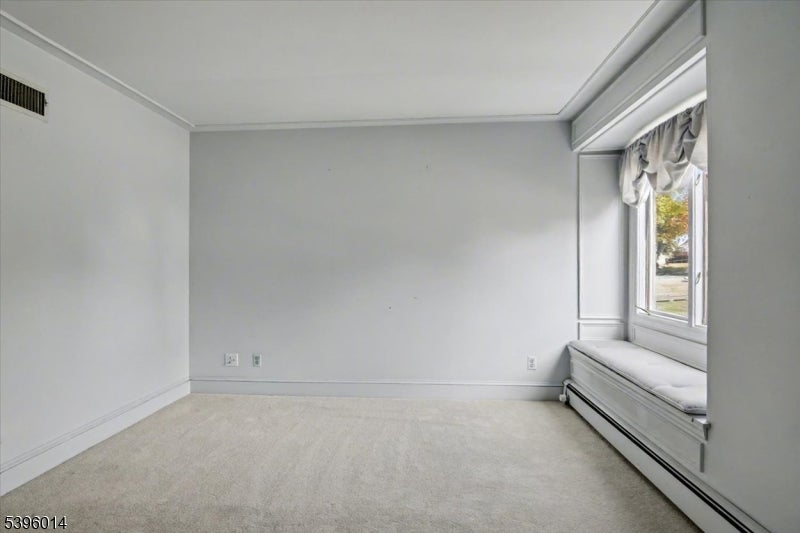 Clifton City, New Jersey, 07013, United States, 5 Bedrooms Bedrooms, ,4 BathroomsBathrooms,Residential,For Sale,1988596