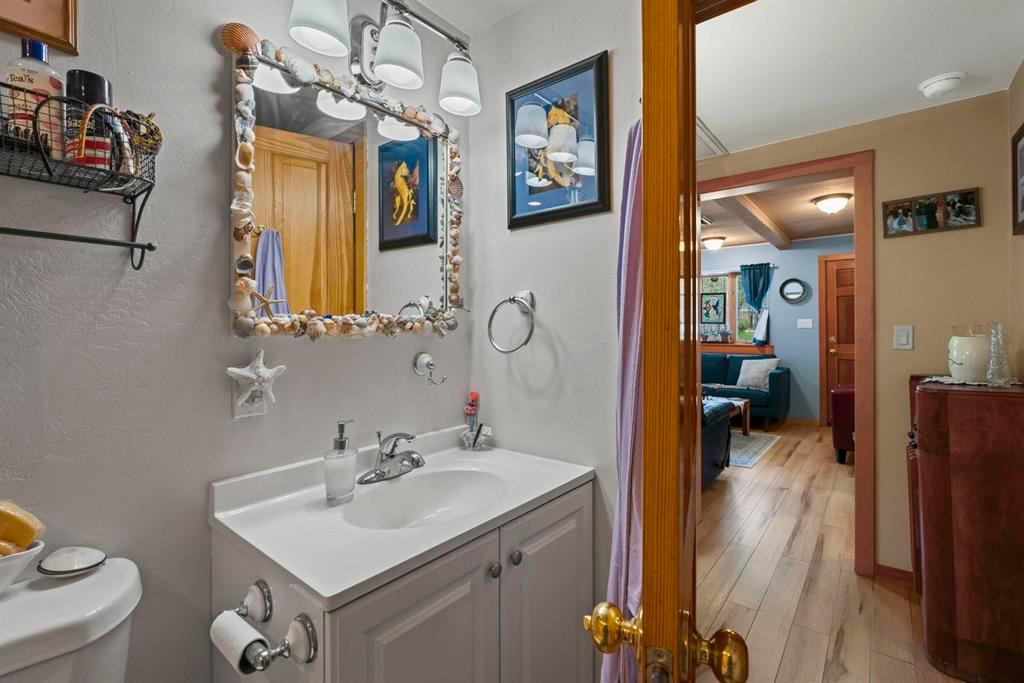 Durango, Colorado, 81301, United States, 3 Bedrooms Bedrooms, ,2 BathroomsBathrooms,Residential,For Sale,1794547
