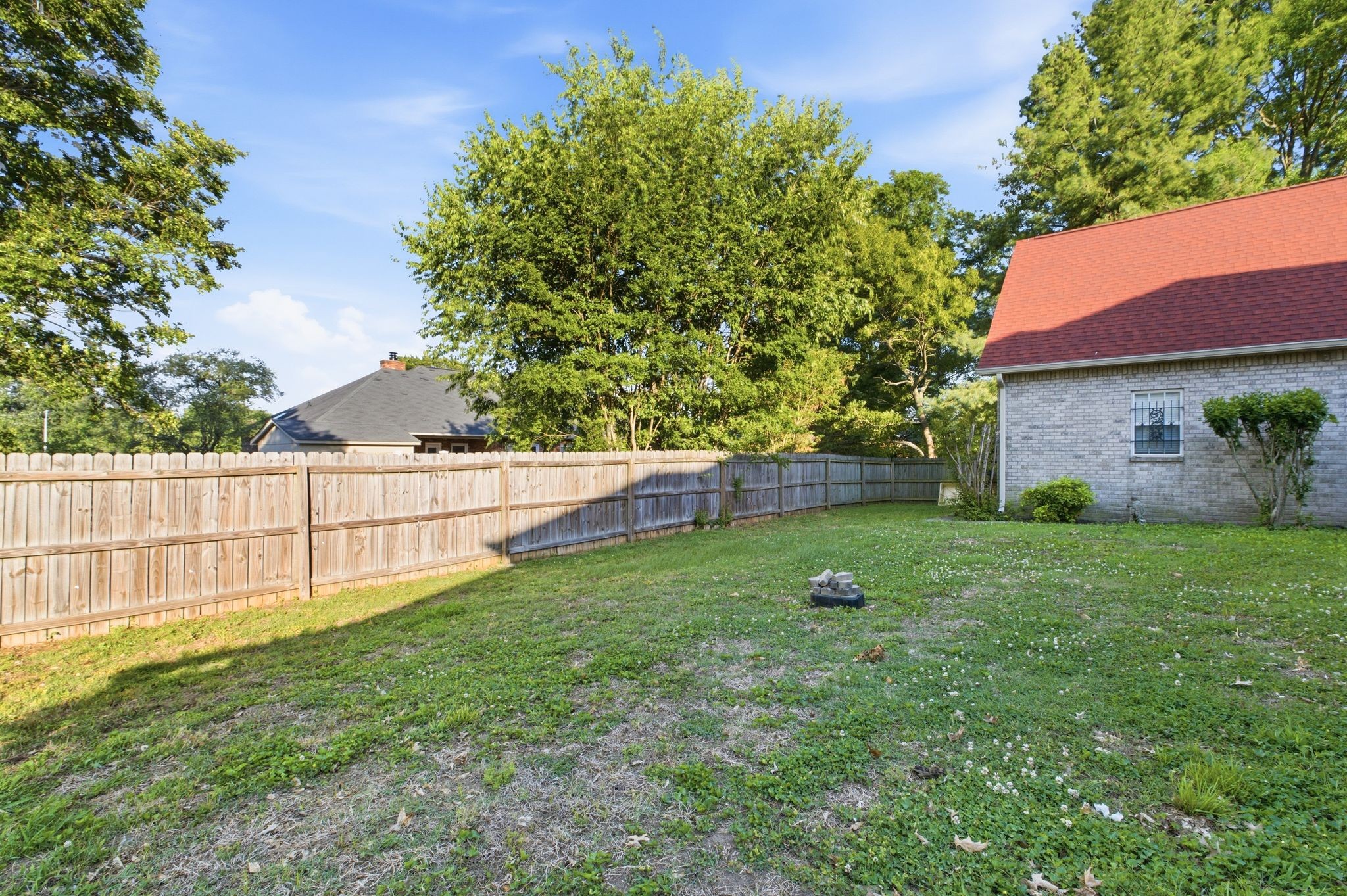  1823 Se Broad St, Murfreesboro, TN, 37130 - 物件實景
