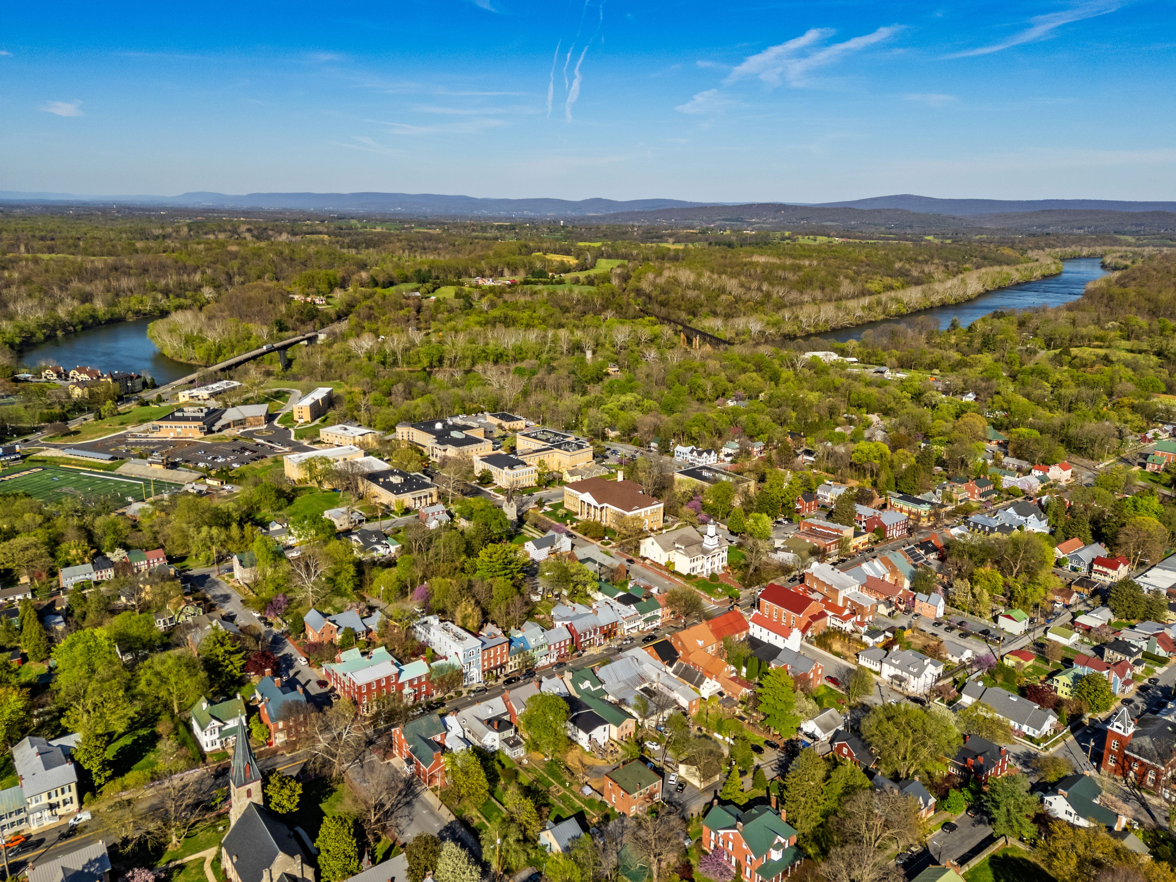  301 E German Street, Shepherdstown, WV, 25443 - 物件實景