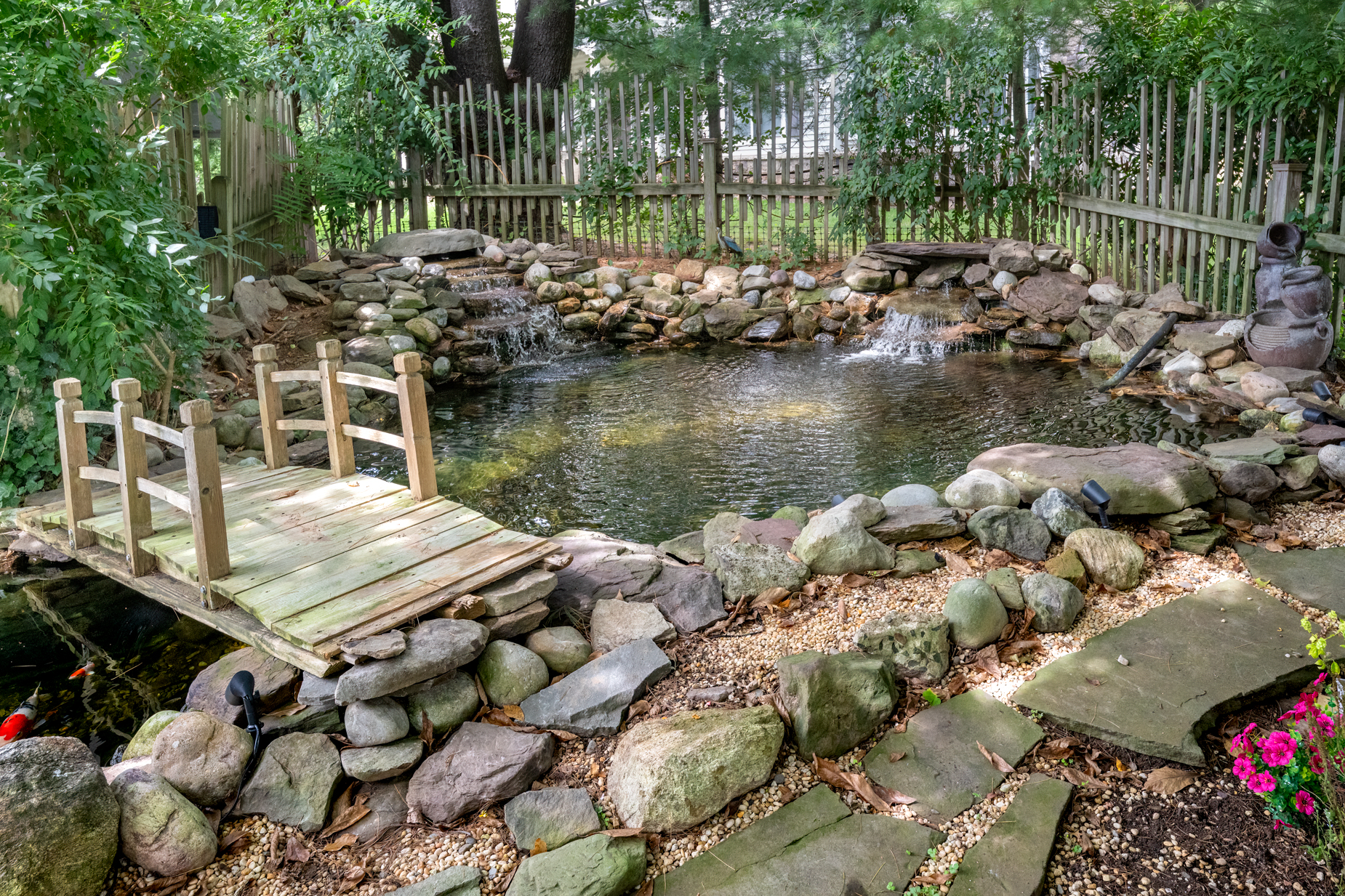  Charming Tappan Colonial - 物件實景