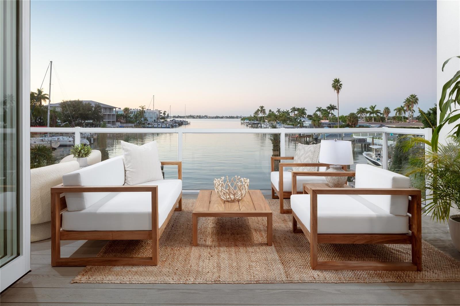 Treasure Island, Florida, 33706, United States, 4 Bedrooms Bedrooms, ,5 BathroomsBathrooms,Residential,For Sale,1978181