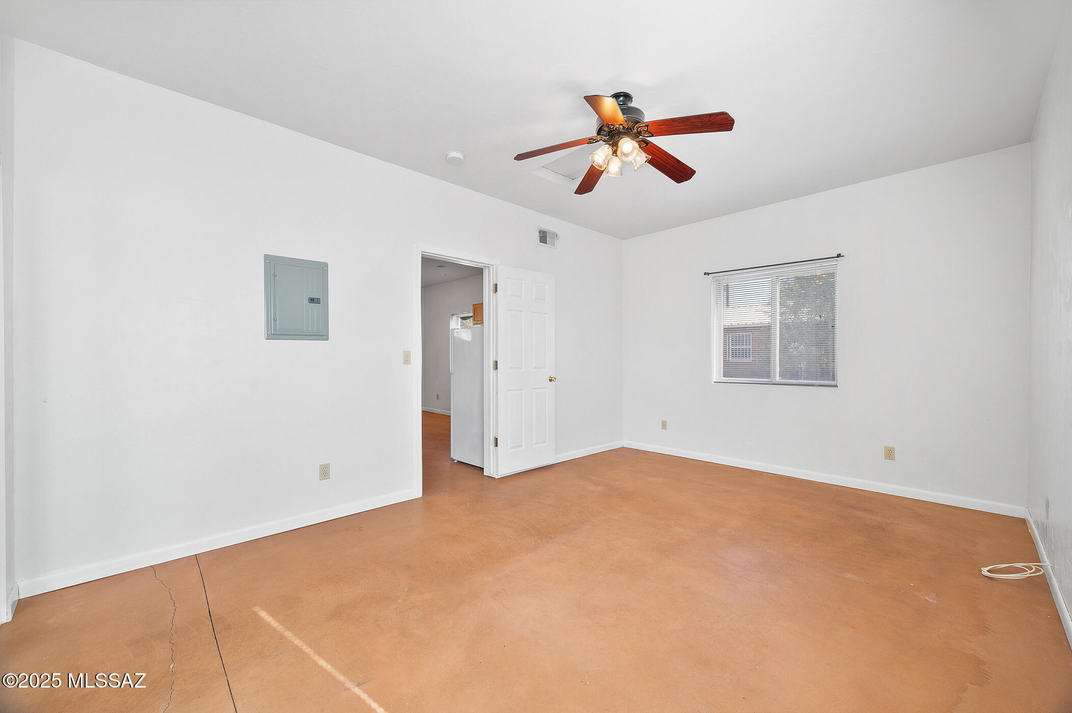 Tucson, Arizona, 85716, United States, 4 Bedrooms Bedrooms, ,4 BathroomsBathrooms,Residential,For Sale,1994782