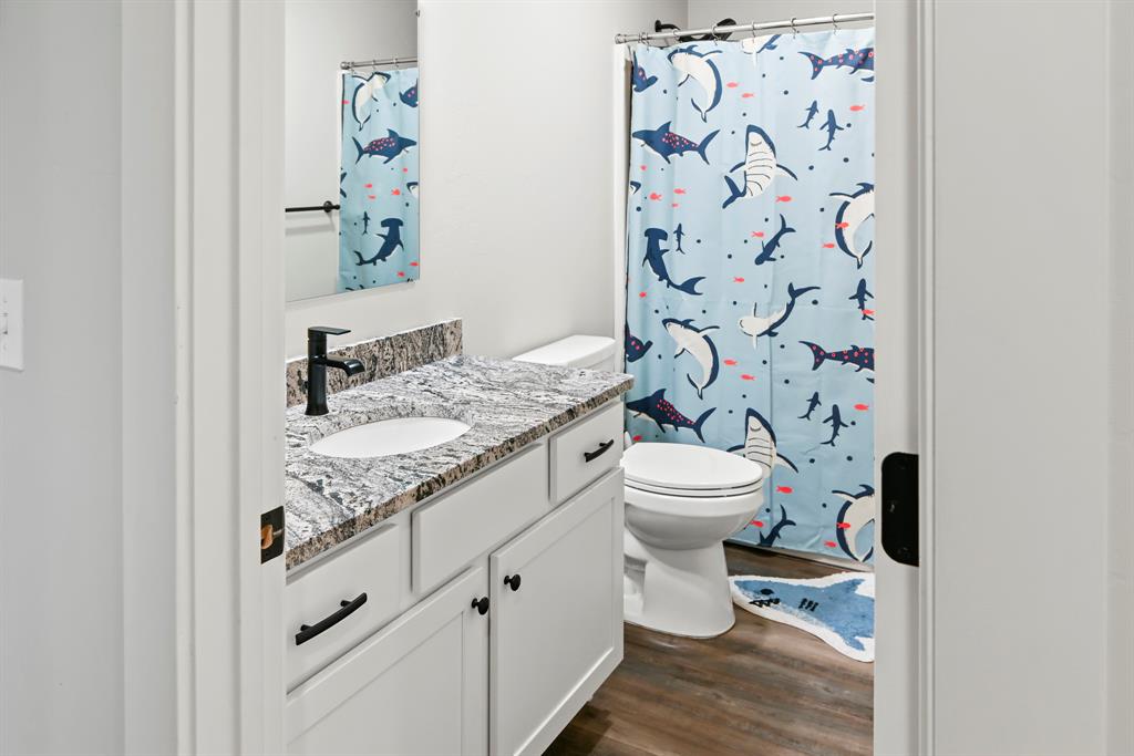 Kalispell, Montana, 59901, United States, 4 Bedrooms Bedrooms, ,3 BathroomsBathrooms,Residential,For Sale,1987389