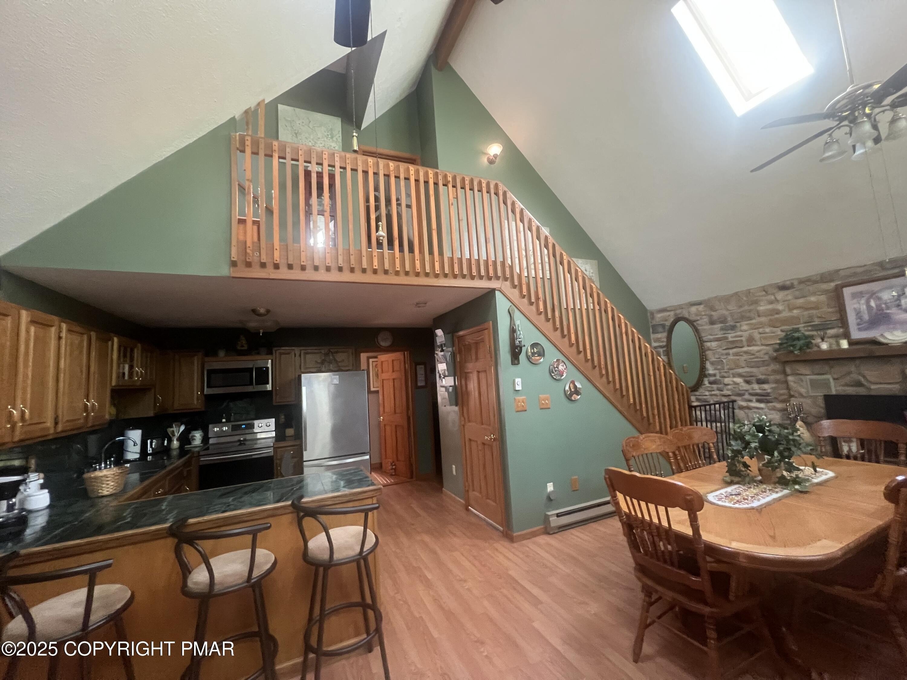 Blakeslee, Pennsylvania, 18610, United States, 4 Bedrooms Bedrooms, ,3 BathroomsBathrooms,Residential,For Sale,1982543