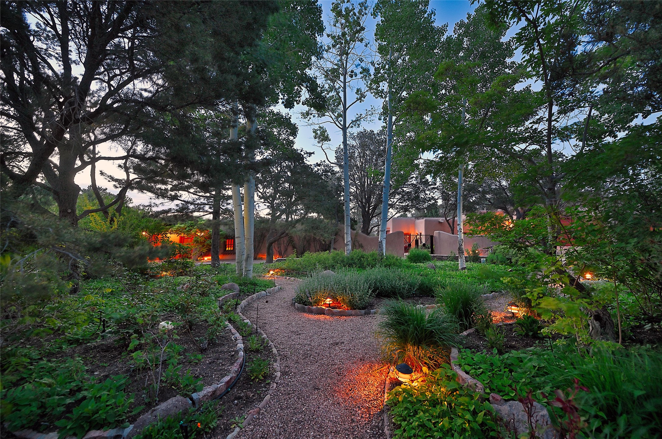  196 Circle Drive - 物件實景