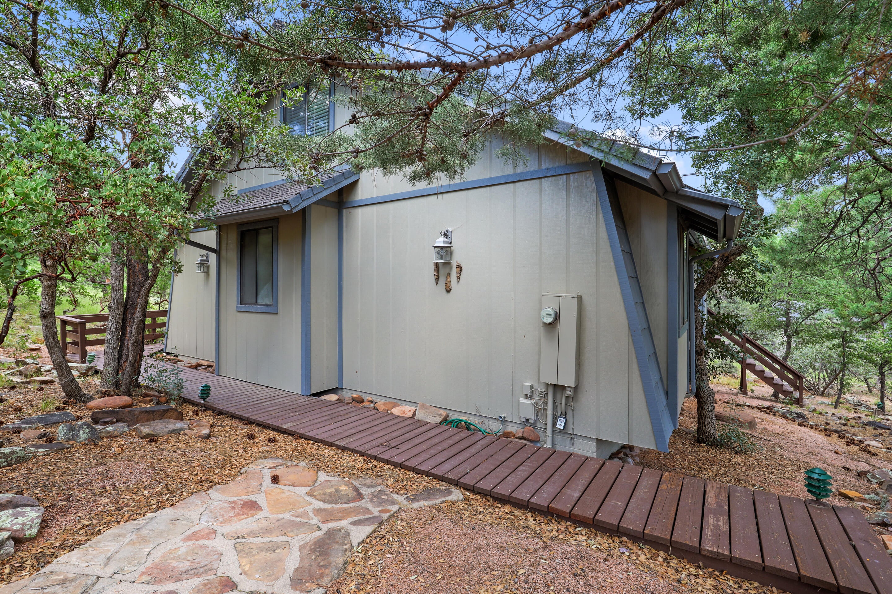 Pine, Arizona, 85544, United States, 2 Bedrooms Bedrooms, ,1 BathroomBathrooms,Residential,For Sale,1942026