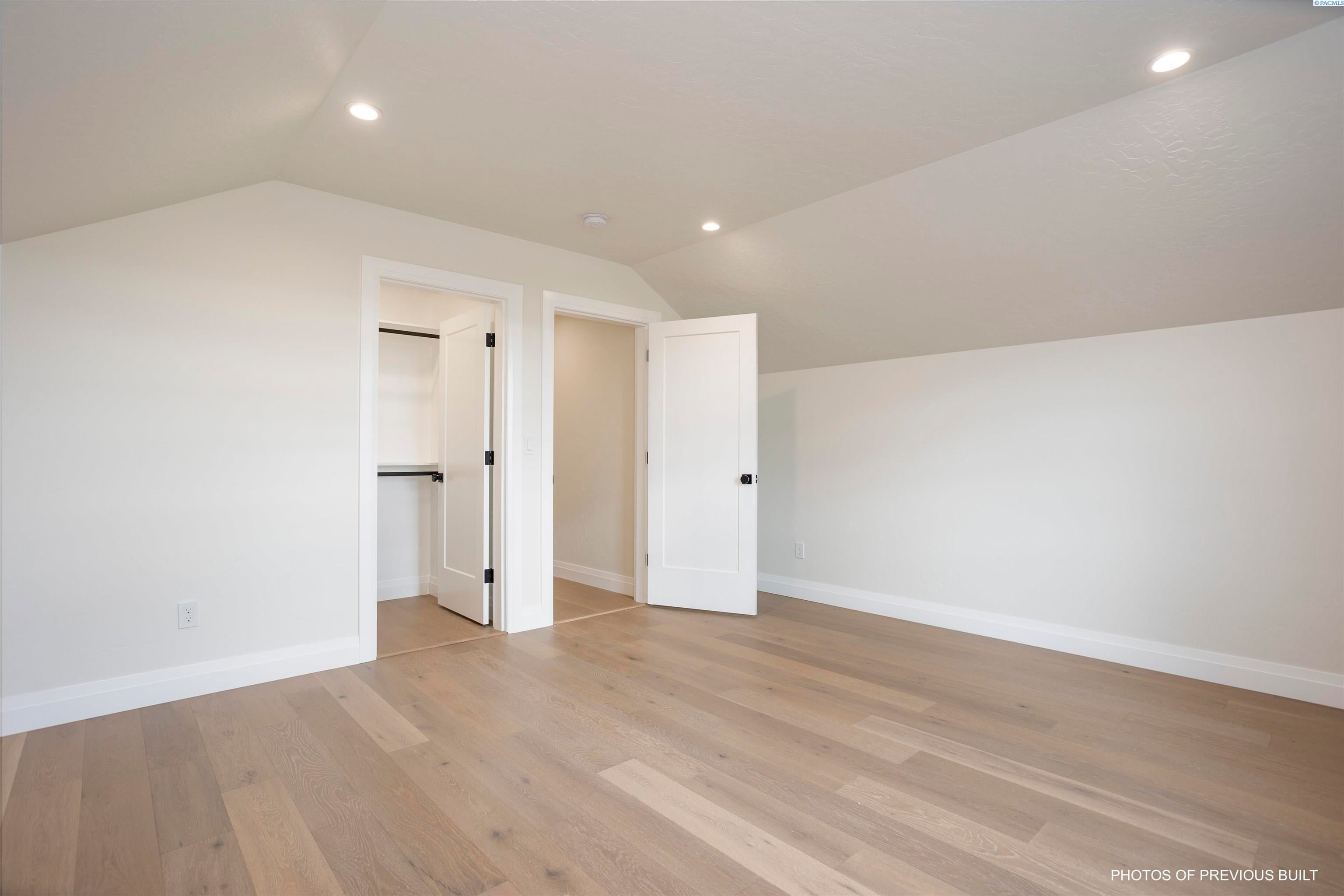 Pasco, Washington, 99301, United States, 4 Bedrooms Bedrooms, ,3 BathroomsBathrooms,Residential,For Sale,1900803