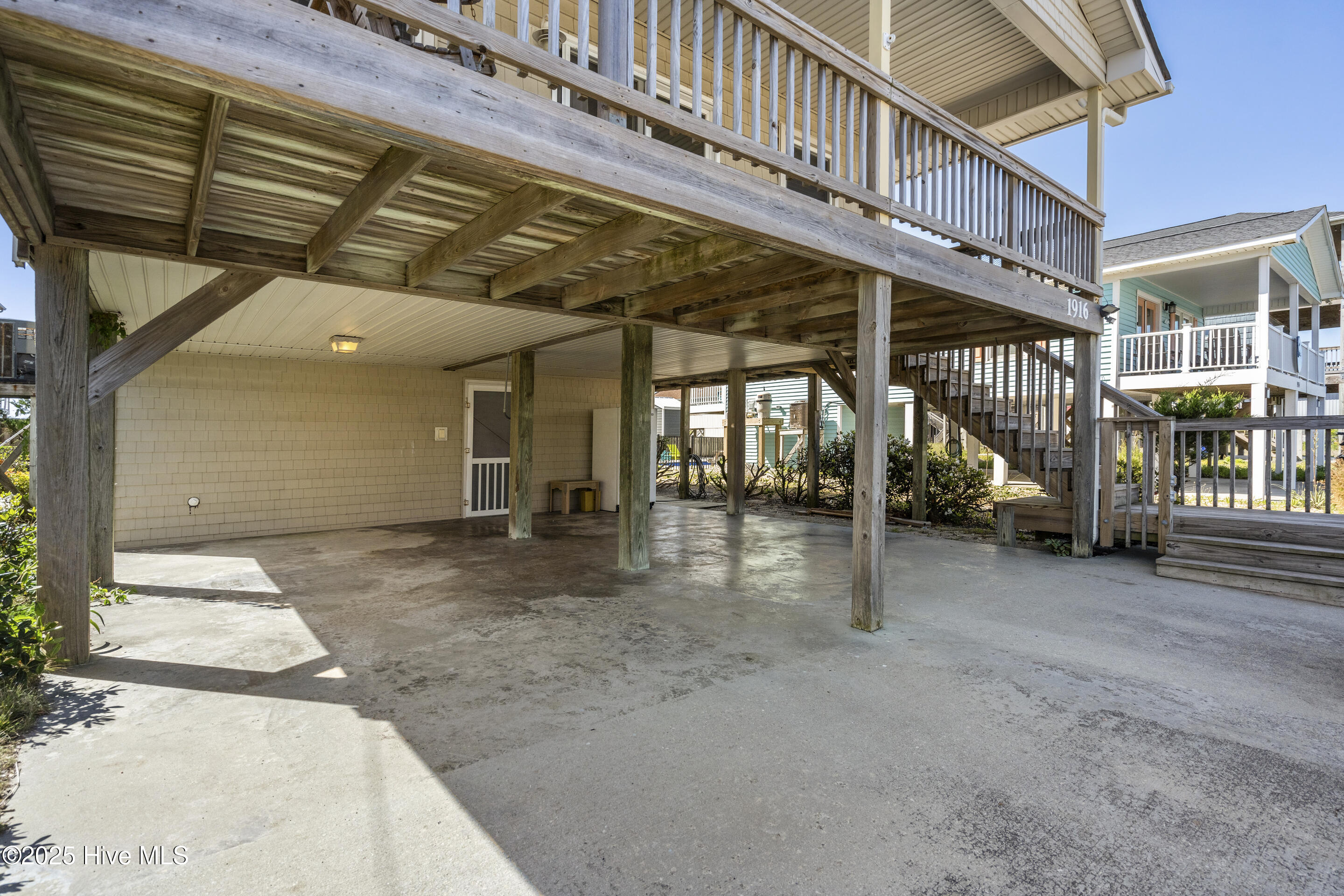 Surf City, North Carolina, 28445, United States, 3 Bedrooms Bedrooms, ,2 BathroomsBathrooms,Residential,For Sale,1794333