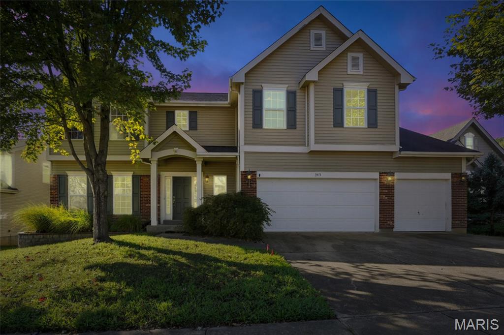 Eureka, Missouri, 63025, United States, 4 Bedrooms Bedrooms, ,3 BathroomsBathrooms,Residential,For Sale,1955087