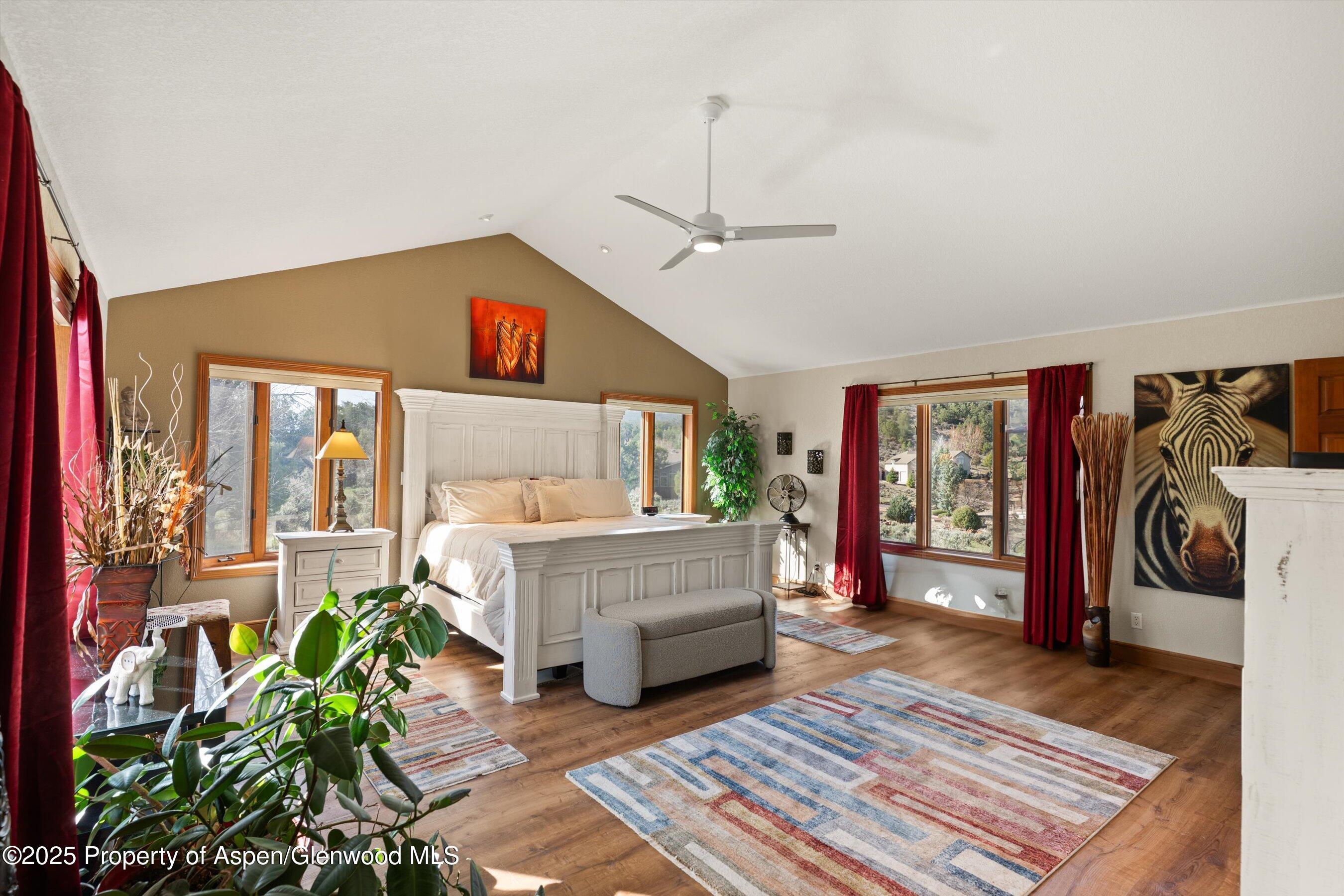 Glenwood Springs, Colorado, 81601, United States, 4 Bedrooms Bedrooms, ,5 BathroomsBathrooms,Residential,For Sale,1804908