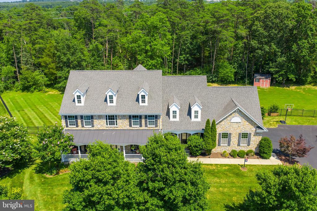 Broadlands, Virginia, 20148, United States, 5 Bedrooms Bedrooms, ,5 BathroomsBathrooms,Residential,For Sale,1977540