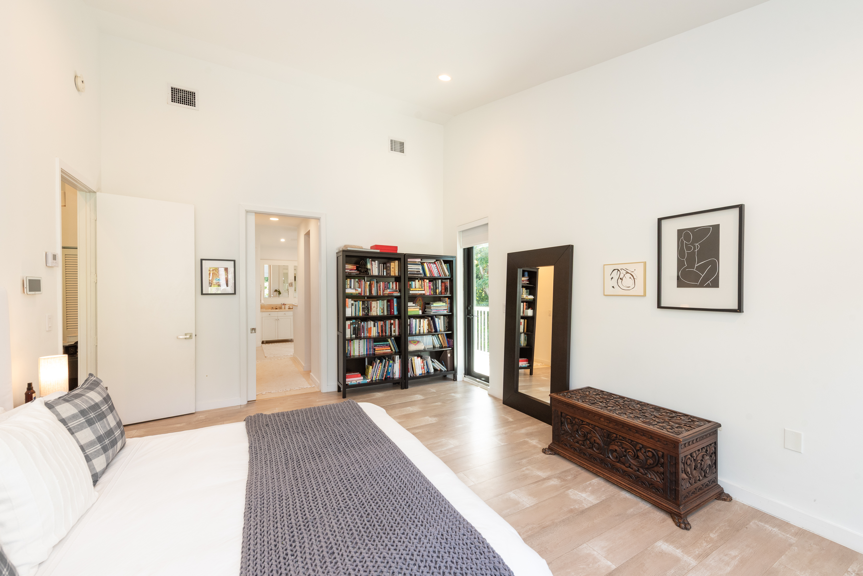  650 Curtiswood Dr, Key Biscayne, FL, 33149 - 物件實景