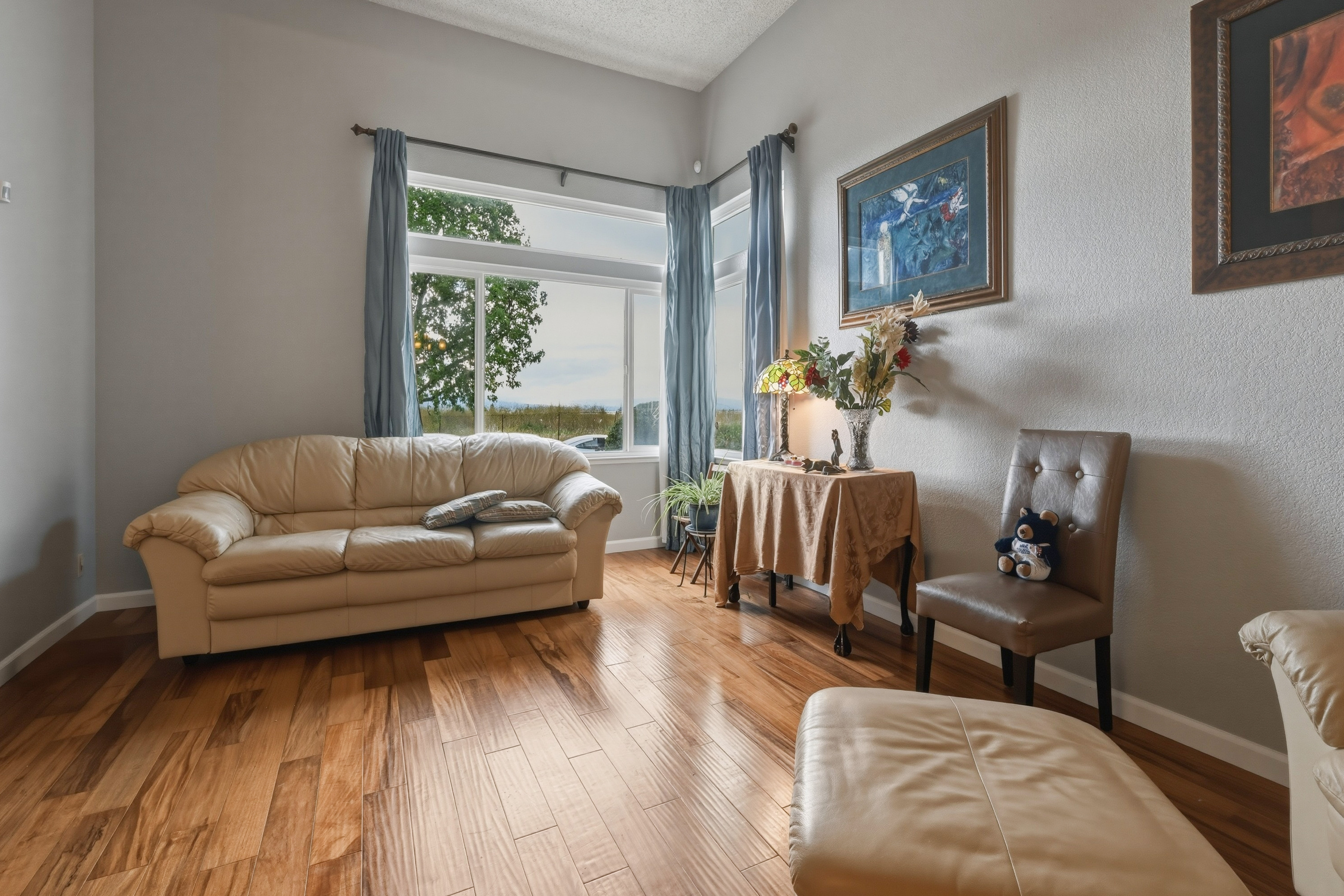  Stunningly Upgraded Home with Modern Amenities and Charm - 物件實景