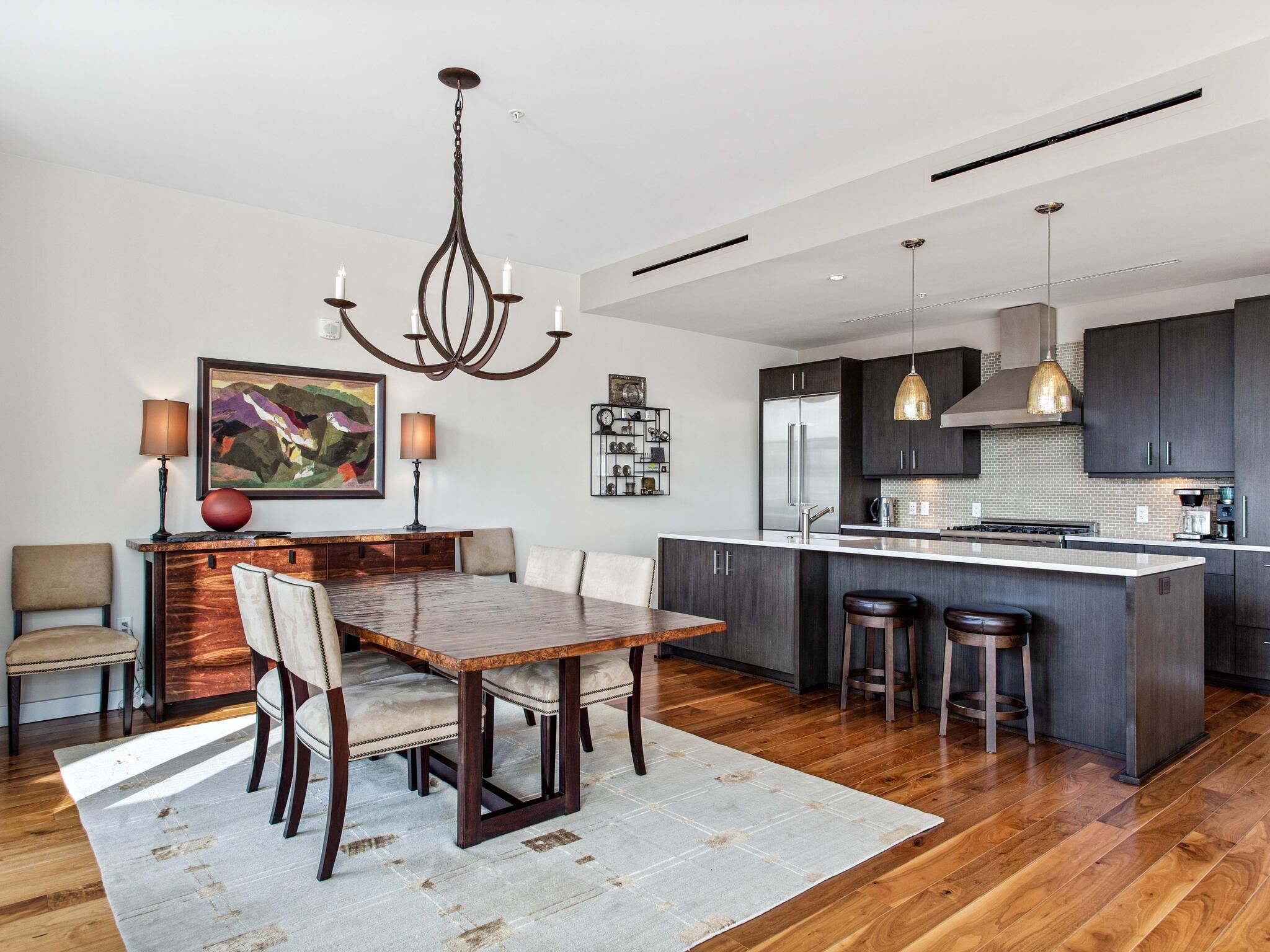  Elegant Corner Residence Near Pearl Street - 物件實景