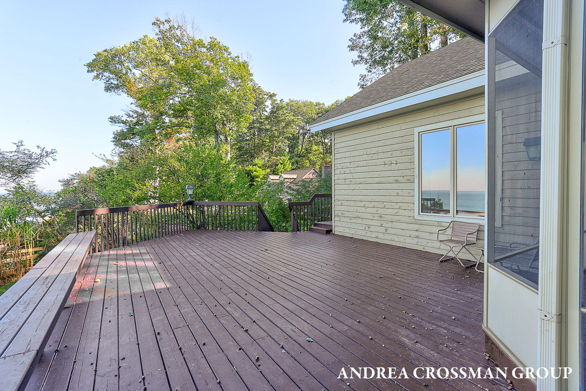 Fennville, Michigan, 49408, United States, 4 Bedrooms Bedrooms, ,3 BathroomsBathrooms,Residential,For Sale,1950968
