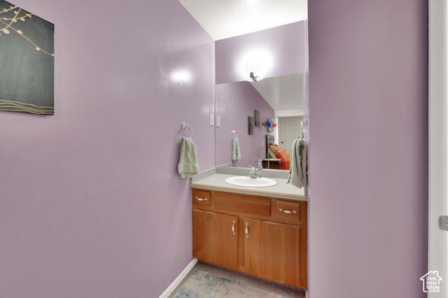 Sandy, Utah, 84092, United States, 4 Bedrooms Bedrooms, ,3 BathroomsBathrooms,Residential,For Sale,1938021