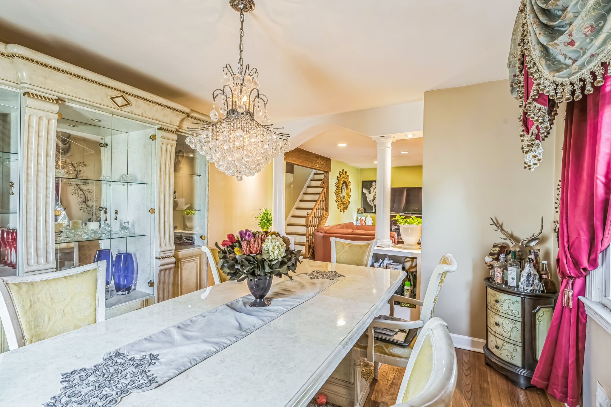 Elmwood Park, New Jersey, 07407, United States, 4 Bedrooms Bedrooms, ,3 BathroomsBathrooms,Residential,For Sale,1921760