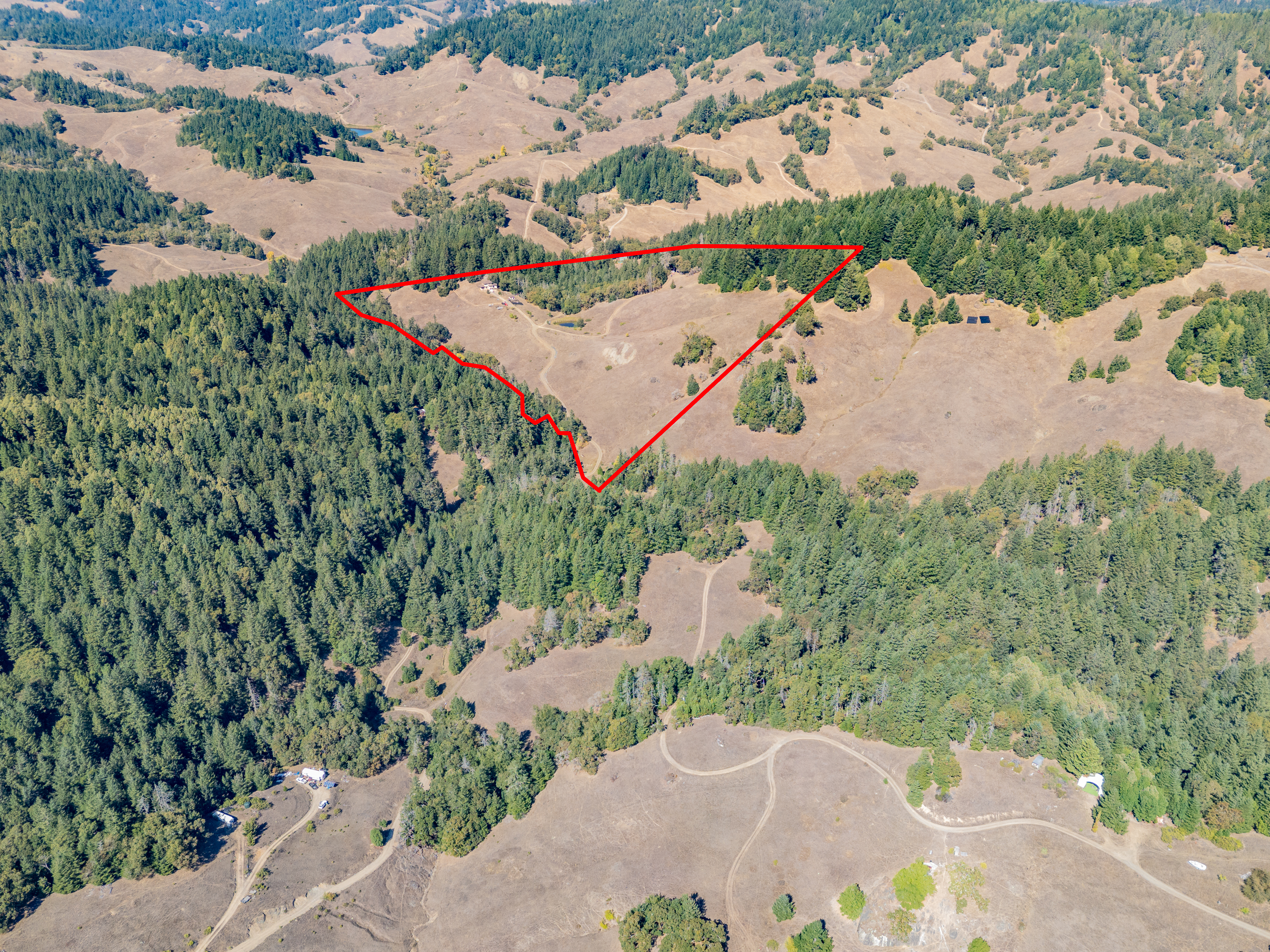 Willits, California, 95490, United States, 2 Bedrooms Bedrooms, ,2 BathroomsBathrooms,Residential,For Sale,1959114