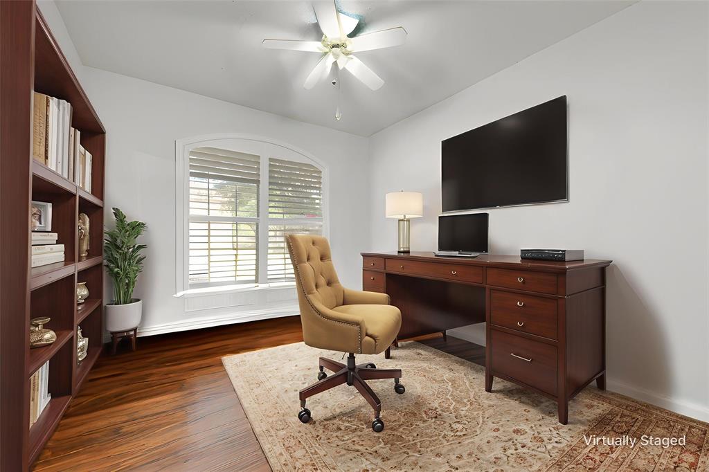 Rowlett, Texas, 75089, United States, 4 Bedrooms Bedrooms, ,3 BathroomsBathrooms,Residential,For Sale,1918361