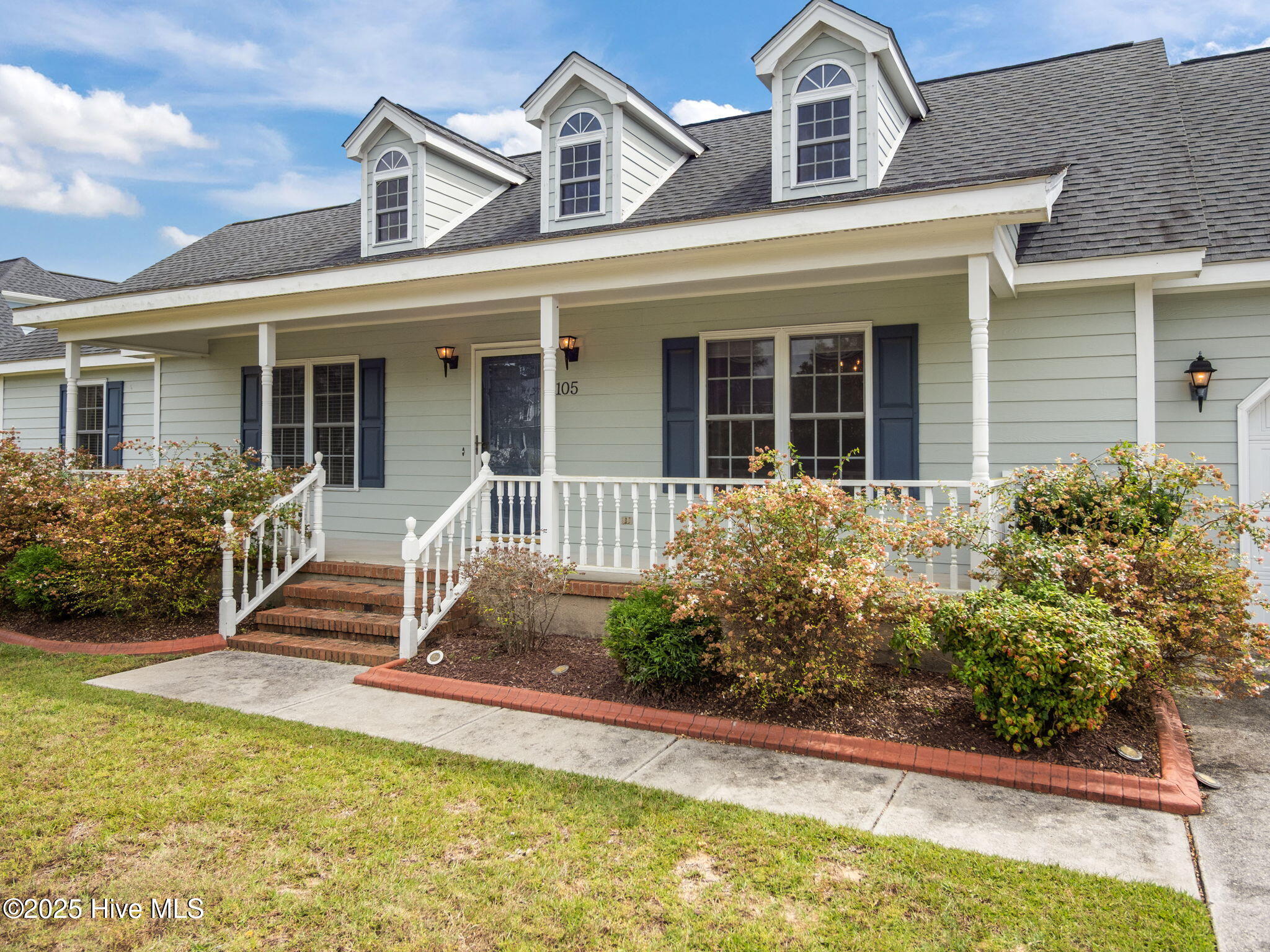 Cedar Point, North Carolina, 28584, United States, 3 Bedrooms Bedrooms, ,2 BathroomsBathrooms,Residential,For Sale,1957404