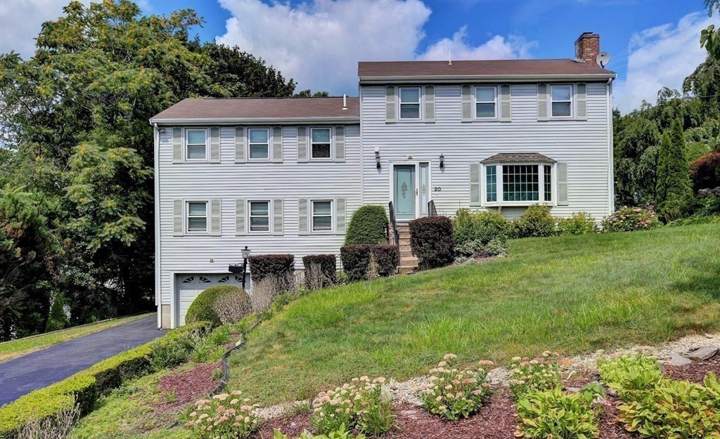 20 Fairview St, Quincy, Massachusetts, 02169, United States, 5 Bedrooms Bedrooms, ,4 BathroomsBathrooms,Residential,For Sale,20 Fairview St,1010542