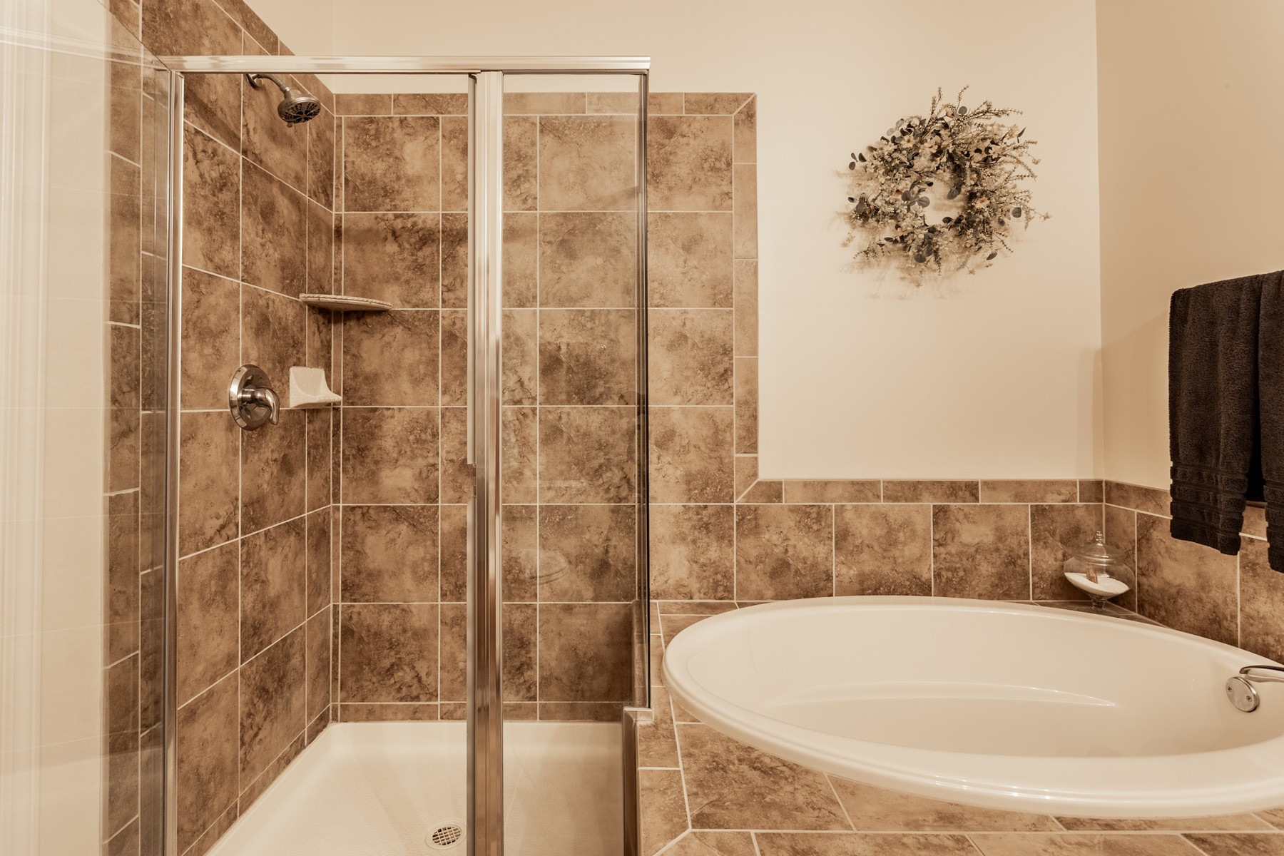  Stunning Townhome in Desirable Carmel Neighborhood - 物件實景