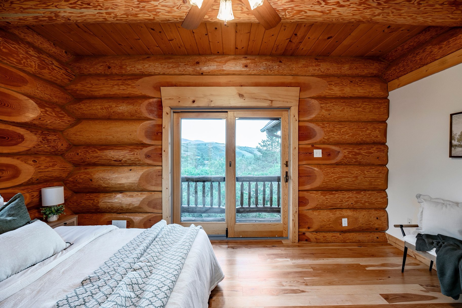  Refined Mountain Home on 1.27 Acres Near Snowbasin - 物件實景