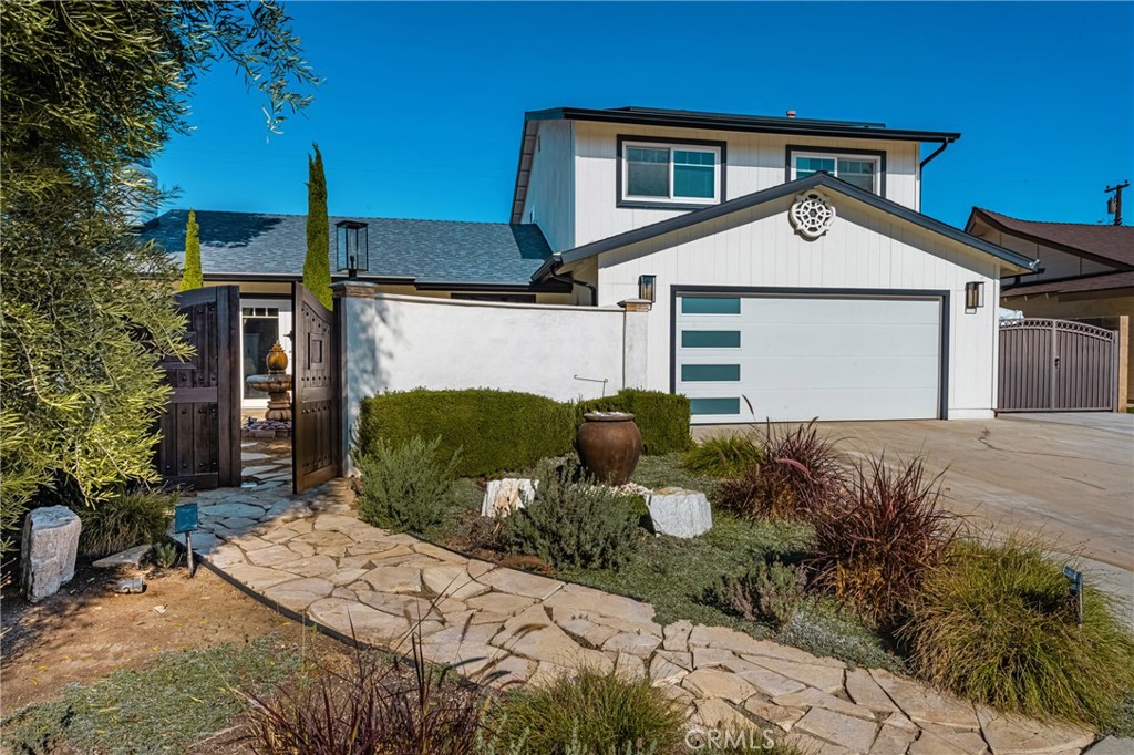 Orange, California, 92865, United States, 4 Bedrooms Bedrooms, ,3 BathroomsBathrooms,Residential,For Sale,1989435