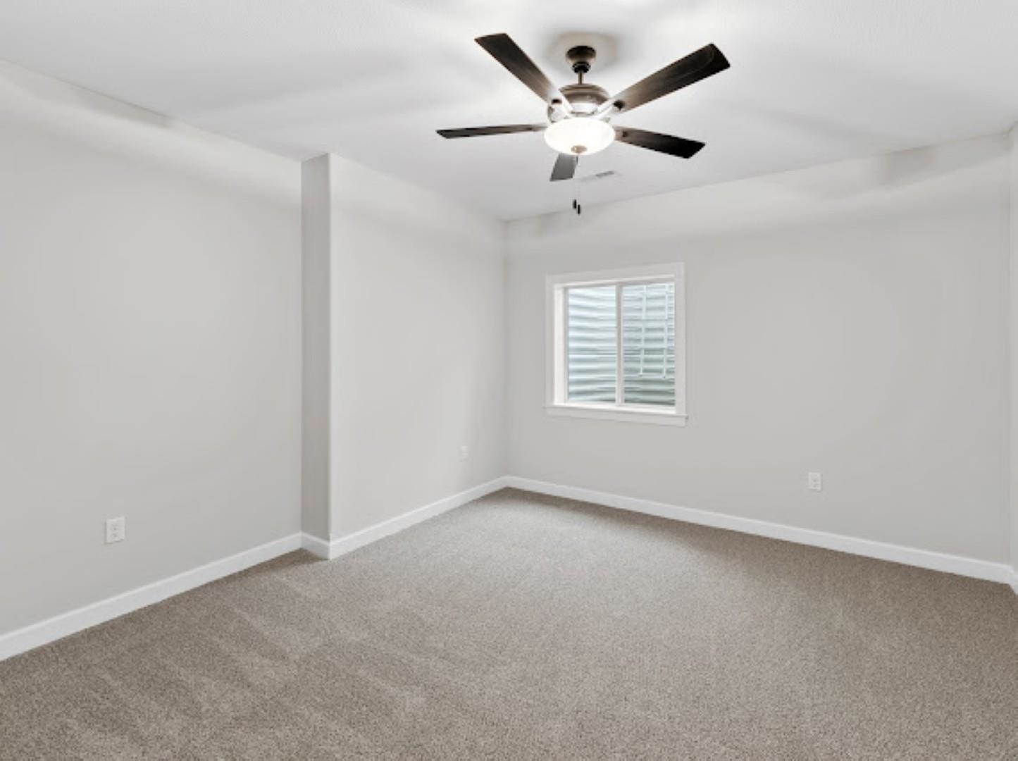 Salina, Kansas, 67401, United States, 5 Bedrooms Bedrooms, ,3 BathroomsBathrooms,Residential,For Sale,1737459