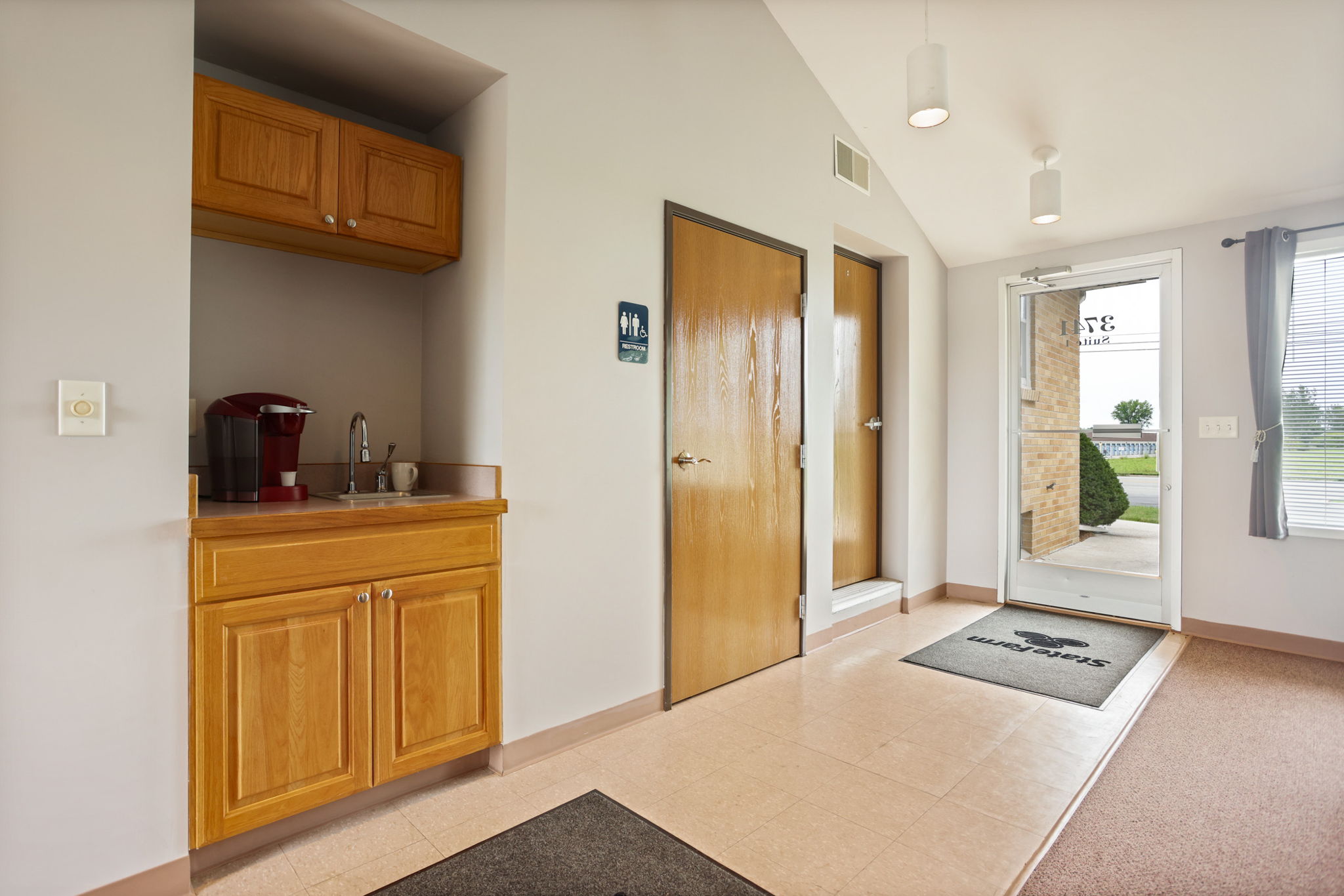 Saginaw, Michigan, 48604, United States, 4 Bedrooms Bedrooms, ,3 BathroomsBathrooms,Residential,For Sale,1980759