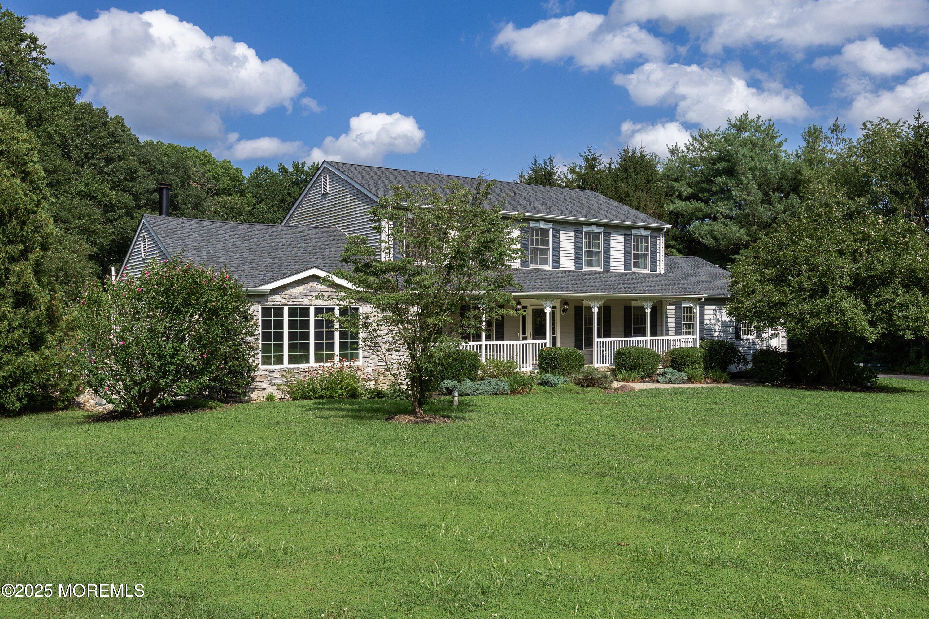 Cream Ridge, New Jersey, 08514, United States, 4 Bedrooms Bedrooms, ,3 BathroomsBathrooms,Residential,For Sale,1904272