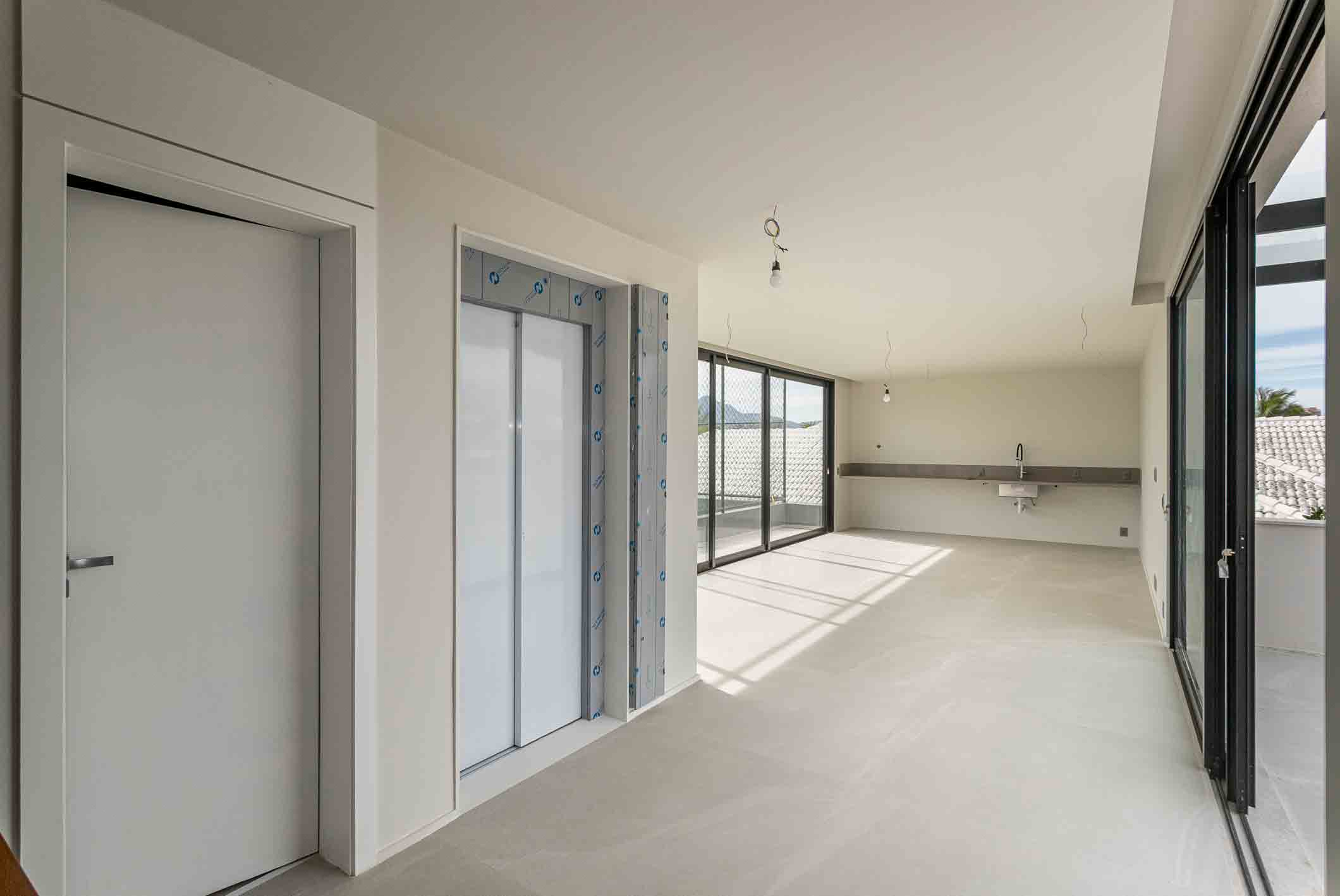  Contemporary house in a sought-after condominium - 物件實景