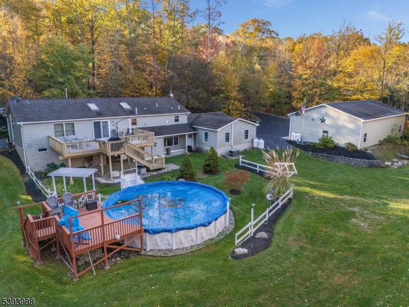 Newton, New Jersey, 07860, United States, 3 Bedrooms Bedrooms, ,3 BathroomsBathrooms,Residential,For Sale,1980842