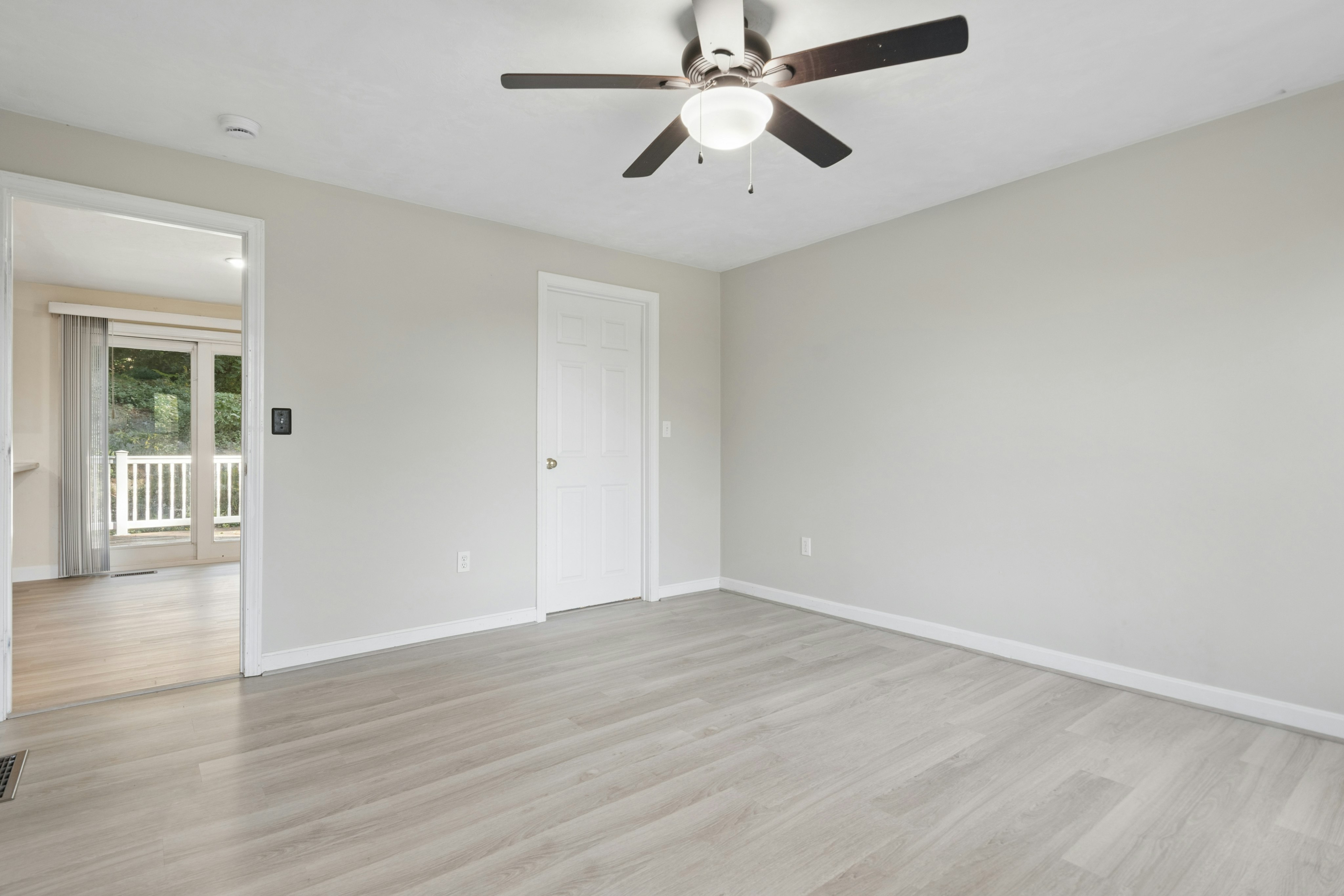  13 Calvin Street, Ayer, MA 01432 - 物件實景