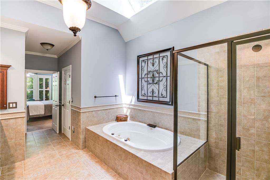 Gainesville, Georgia, 30506, United States, 4 Bedrooms Bedrooms, ,4 BathroomsBathrooms,Residential,For Sale,1938316