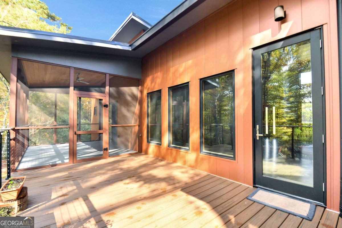 Athens, Georgia, 30606, United States, 2 Bedrooms Bedrooms, ,3 BathroomsBathrooms,Residential,For Sale,1992005