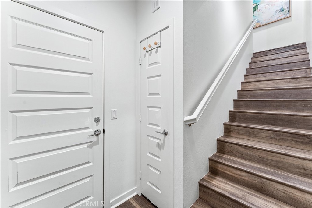 Orange, California, 92865, United States, 2 Bedrooms Bedrooms, ,3 BathroomsBathrooms,Residential,For Sale,1901000