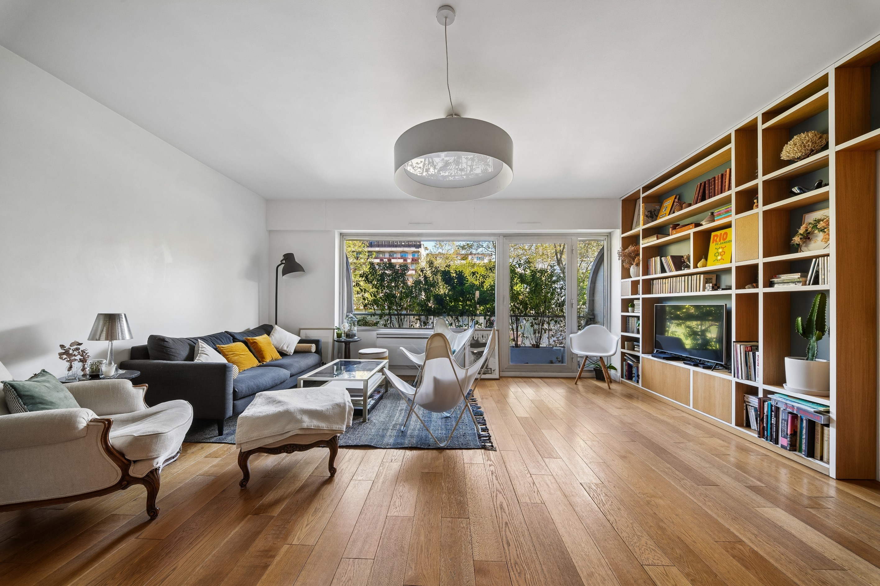  Renovated Family Apartment with Balconies – Pasteur School Catchment Area - 物件實景