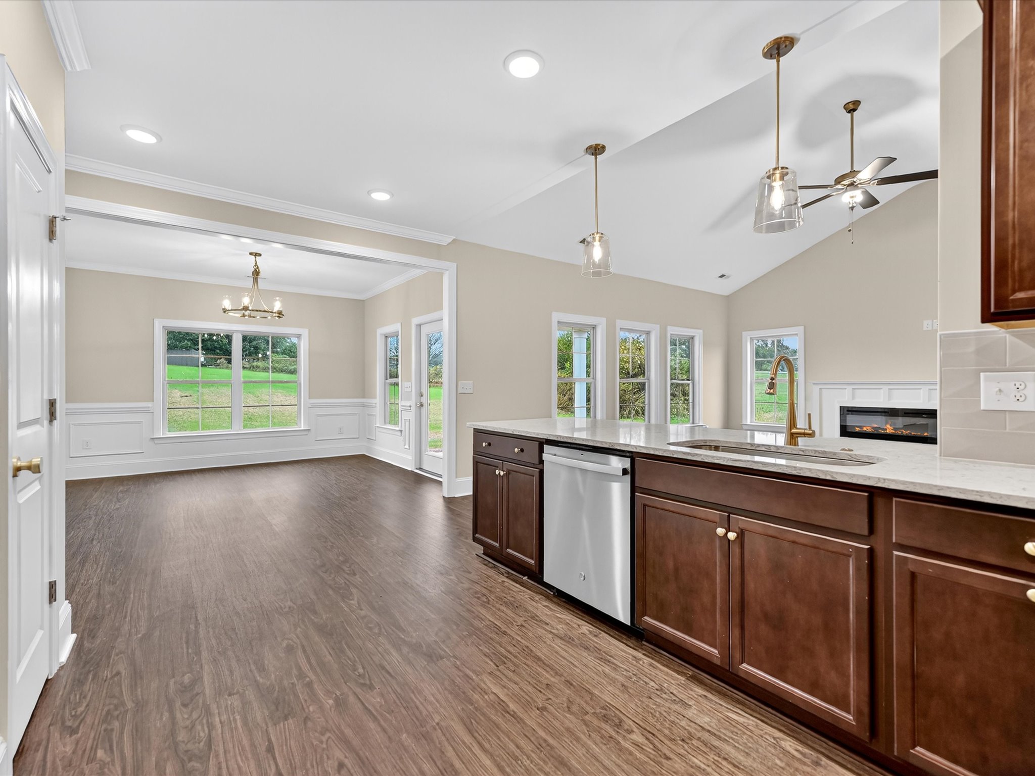 Monroe, North Carolina, 28110, United States, 3 Bedrooms Bedrooms, ,2 BathroomsBathrooms,Residential,For Sale,1980342