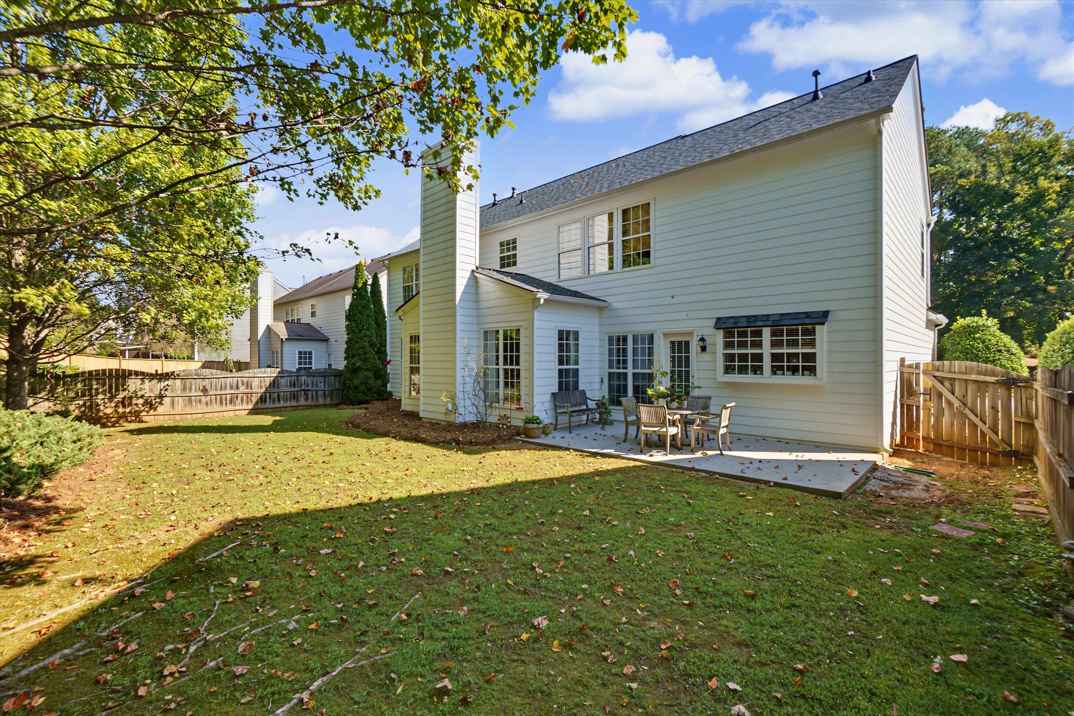  Beautifully Maintained Home in Highly Desirable Woodlands Community - 物件實景