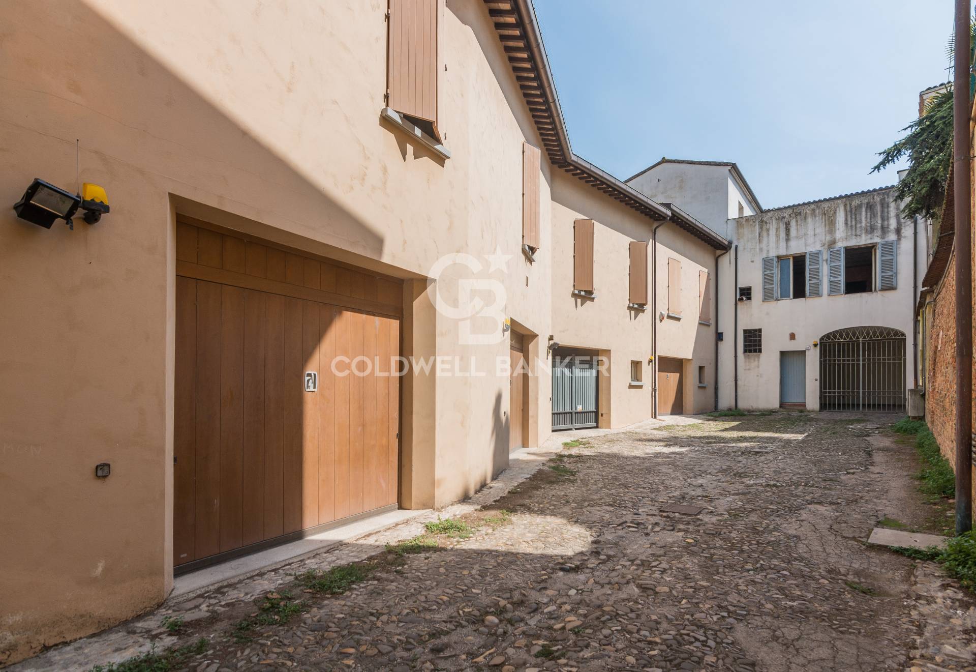 Faenza, Ravenna, 48018, IT, 4 Bedrooms Bedrooms, ,4 BathroomsBathrooms,Residential,For Sale,1840416