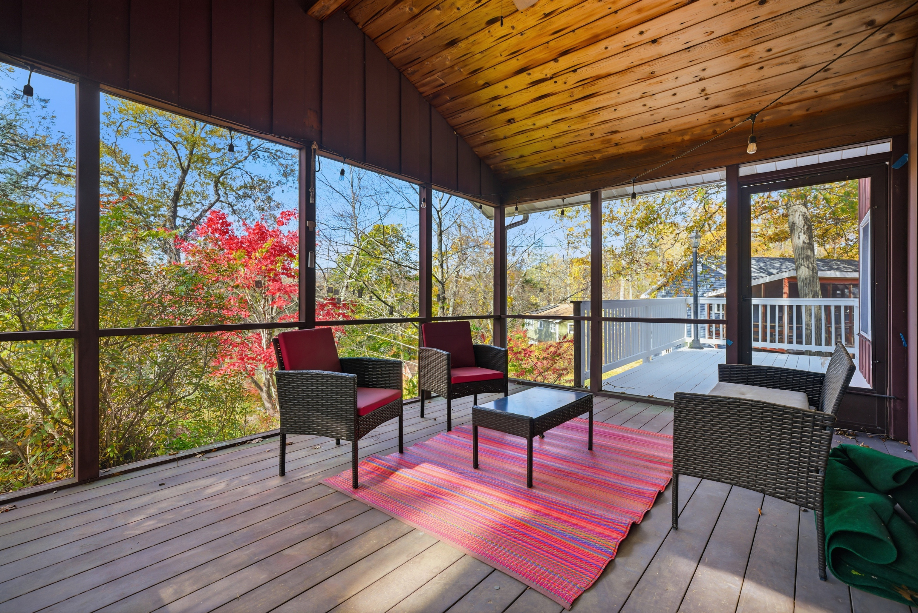 Danbury, Connecticut, 06810, United States, 4 Bedrooms Bedrooms, ,2 BathroomsBathrooms,Residential,For Sale,1988072