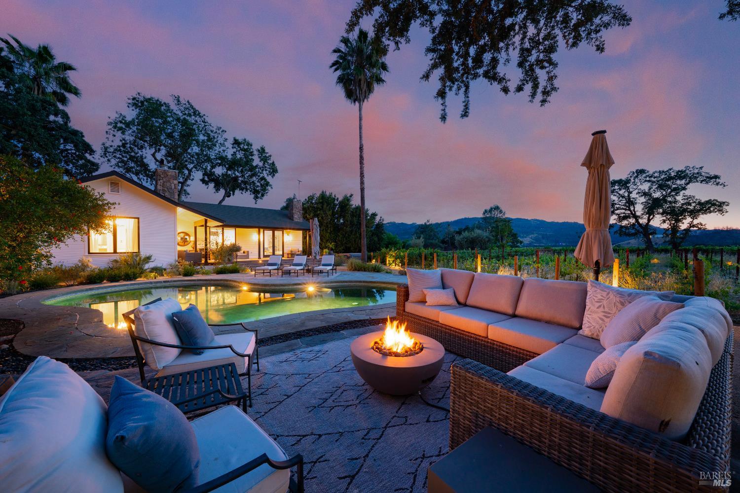 Calistoga, California, 94515, United States, 4 Bedrooms Bedrooms, ,5 BathroomsBathrooms,Residential,For Sale,1882697