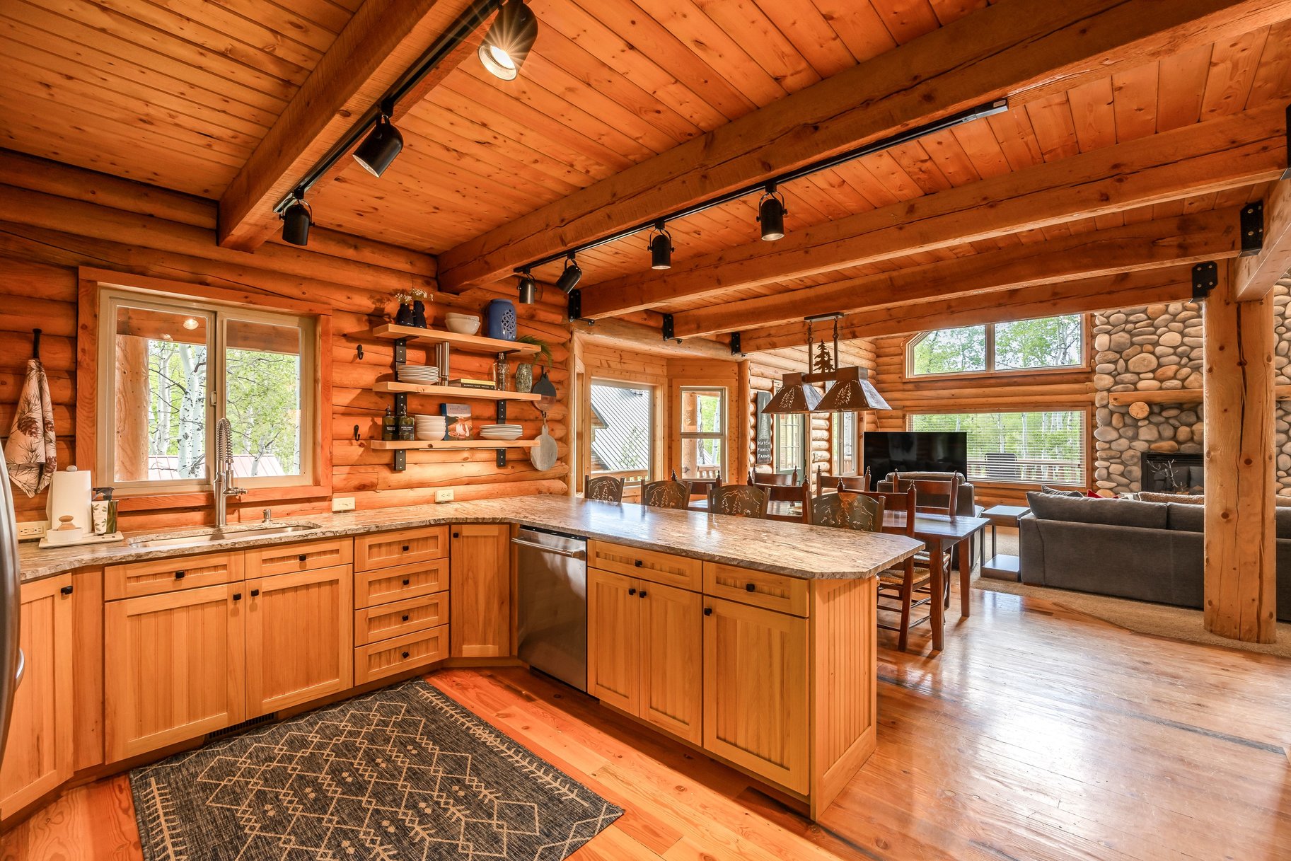  Luxury Mountain Home in the Coveted Timber Lakes Community of Heber - 物件實景