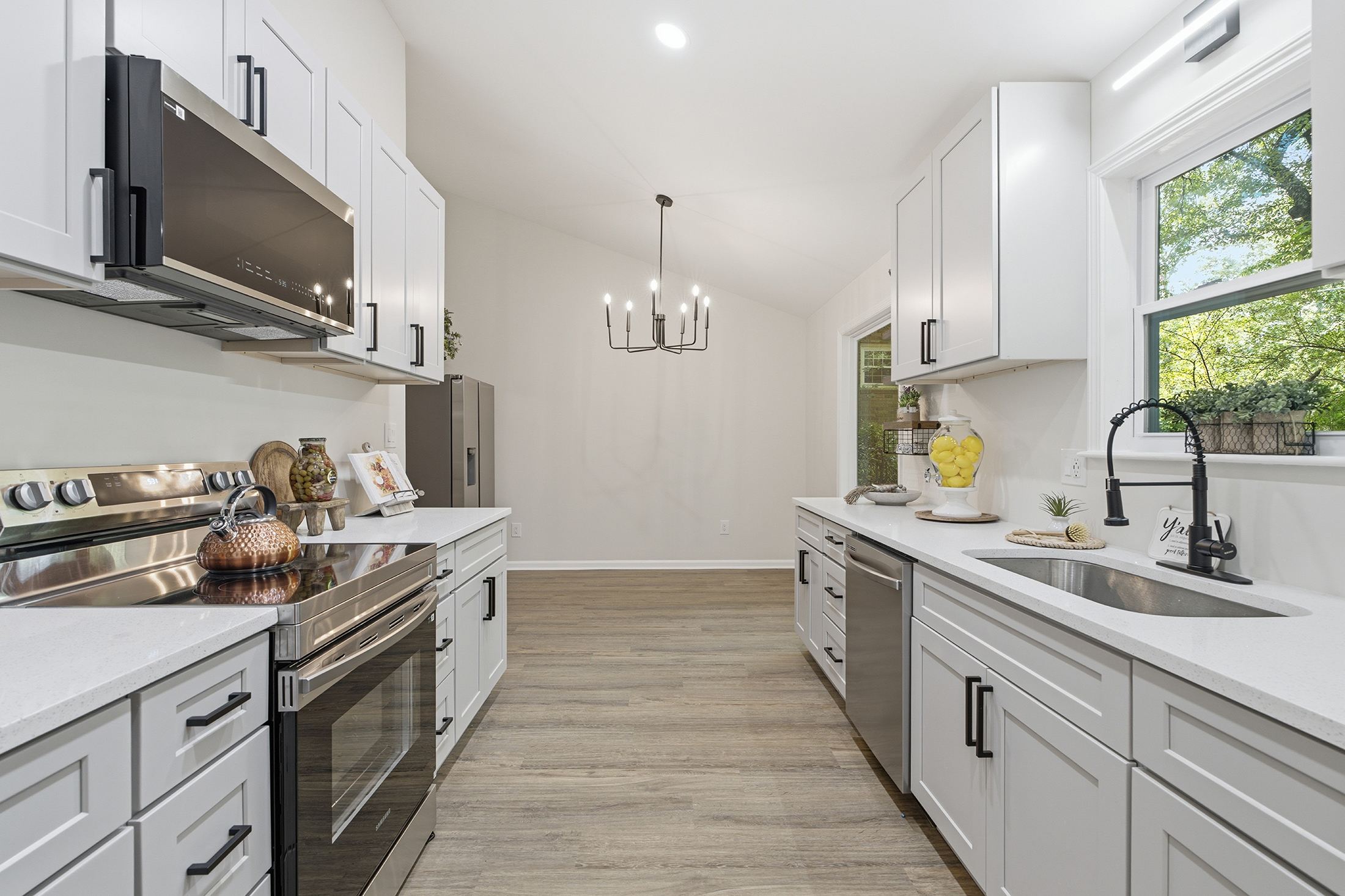  Completely Renovated and Move-In Ready East Cobb Home - 物件實景