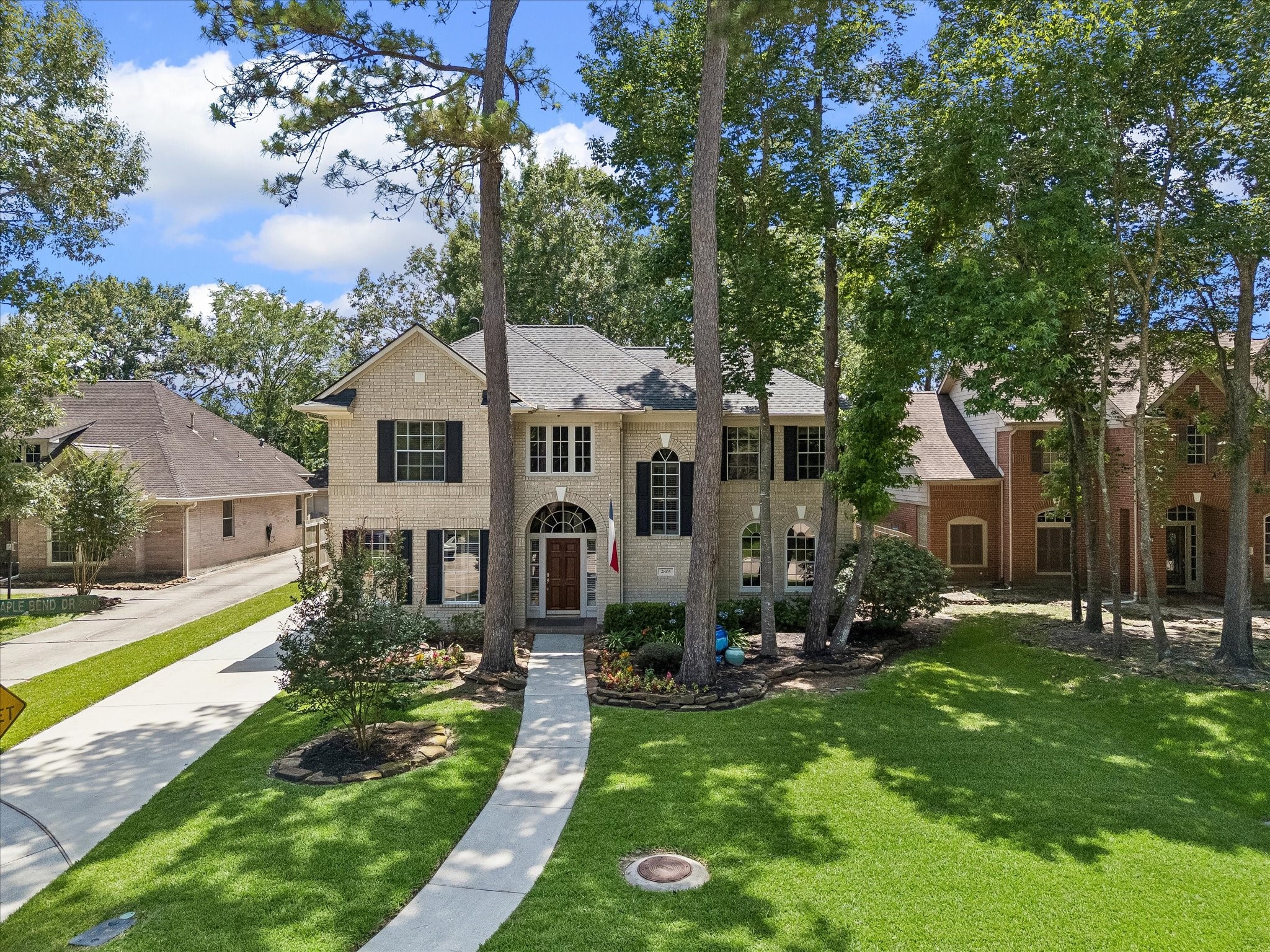  2803 Maple Bend Drive - 物件實景